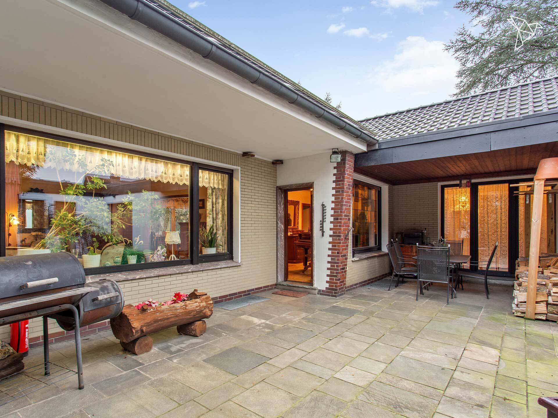 GARTENPARADIES 🤩 Stilvoller Bungalow mit 250 m² und Garten-Oase in Bergkamen!