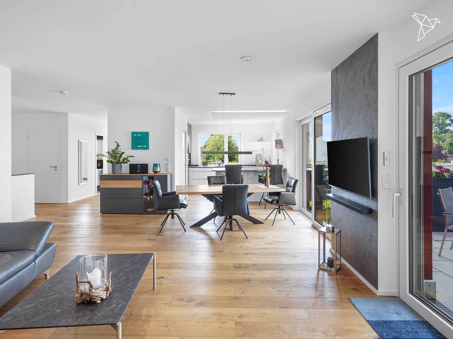 WOHNEN OHNE KOMPROMISSE 🌟 Modernes Einfamilienhaus mit Sauna und Garten in Hattersheim!