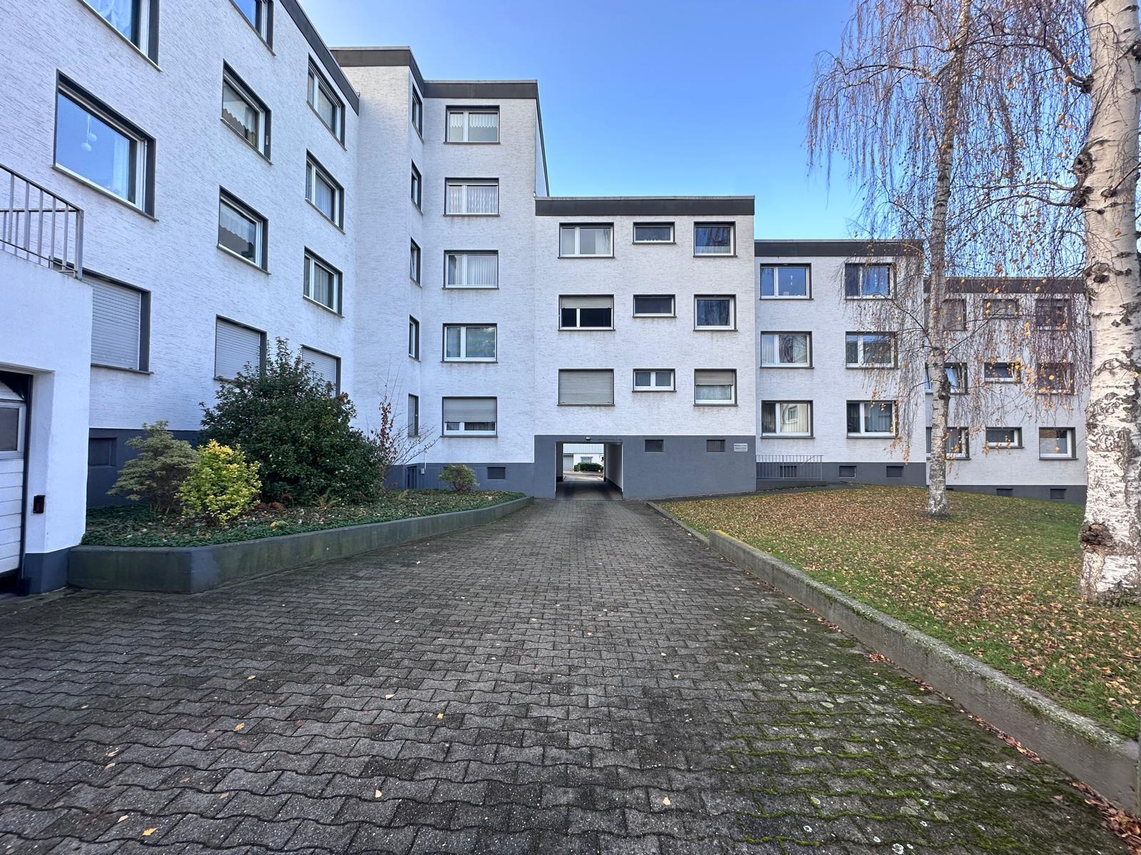 ZU HAUSE IN DORTMUND 🤩 Großzügige 4-Zimmer-Wohnung mit Balkon in Berghofen!
