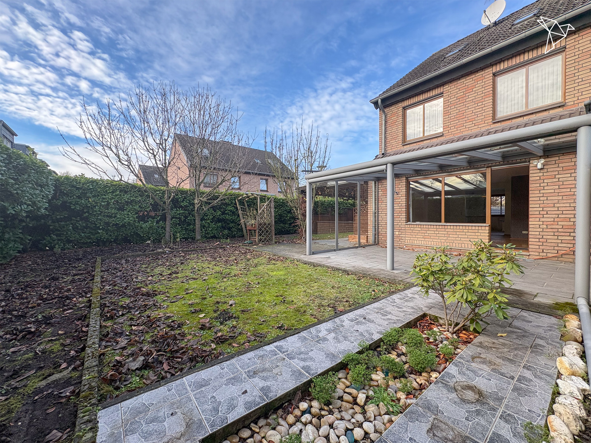 ZWISCHEN RHEIN & RUHE 🌿 5-Zimmer-Doppelhaushälfte mit sonnigem Garten & Wintergarten in Wesseling!