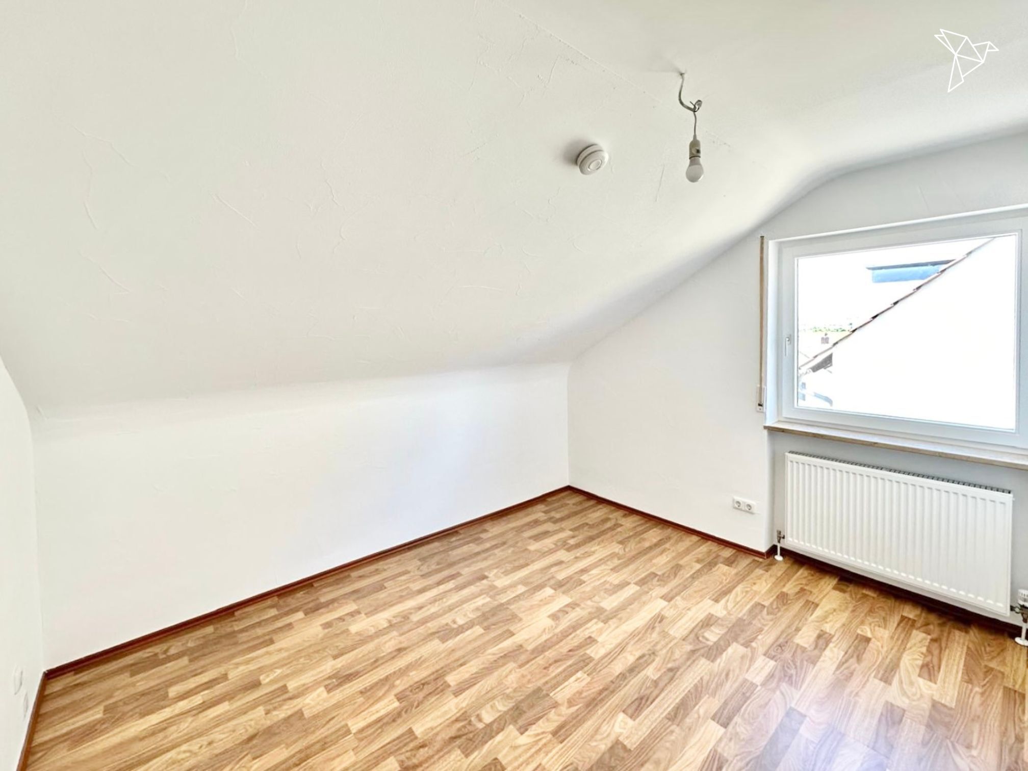 ANKOMMEN UND WOHLFÜHLEN 🌟 Renovierte 3,5-Zimmer-Wohnung in ruhiger Lage von Frankfurt-Süd!