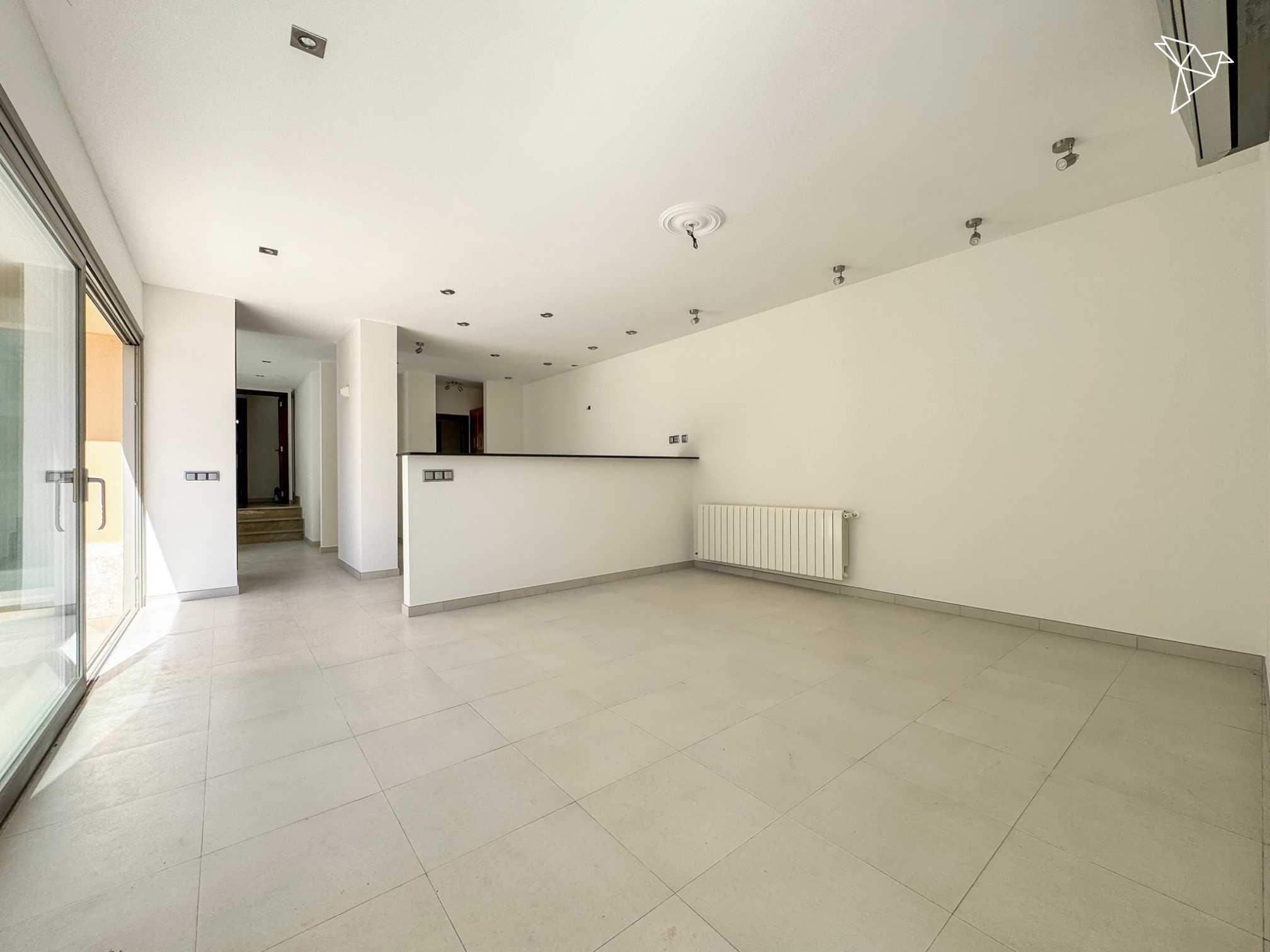 SONNIGE MOMENTE 🌄 Modernes Stadthaus mit Meerblick und Pool in Genova Mallorca!