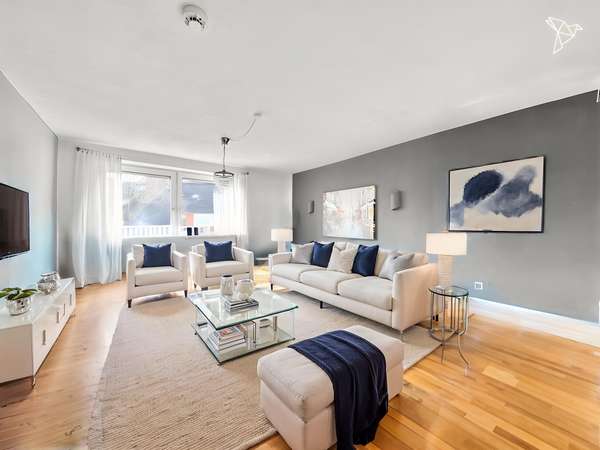RUHIG UND ZENTRAL IN WIESBADEN 🏙️ Charmante Etagenwohnung mit Einbauküche & Balkon!