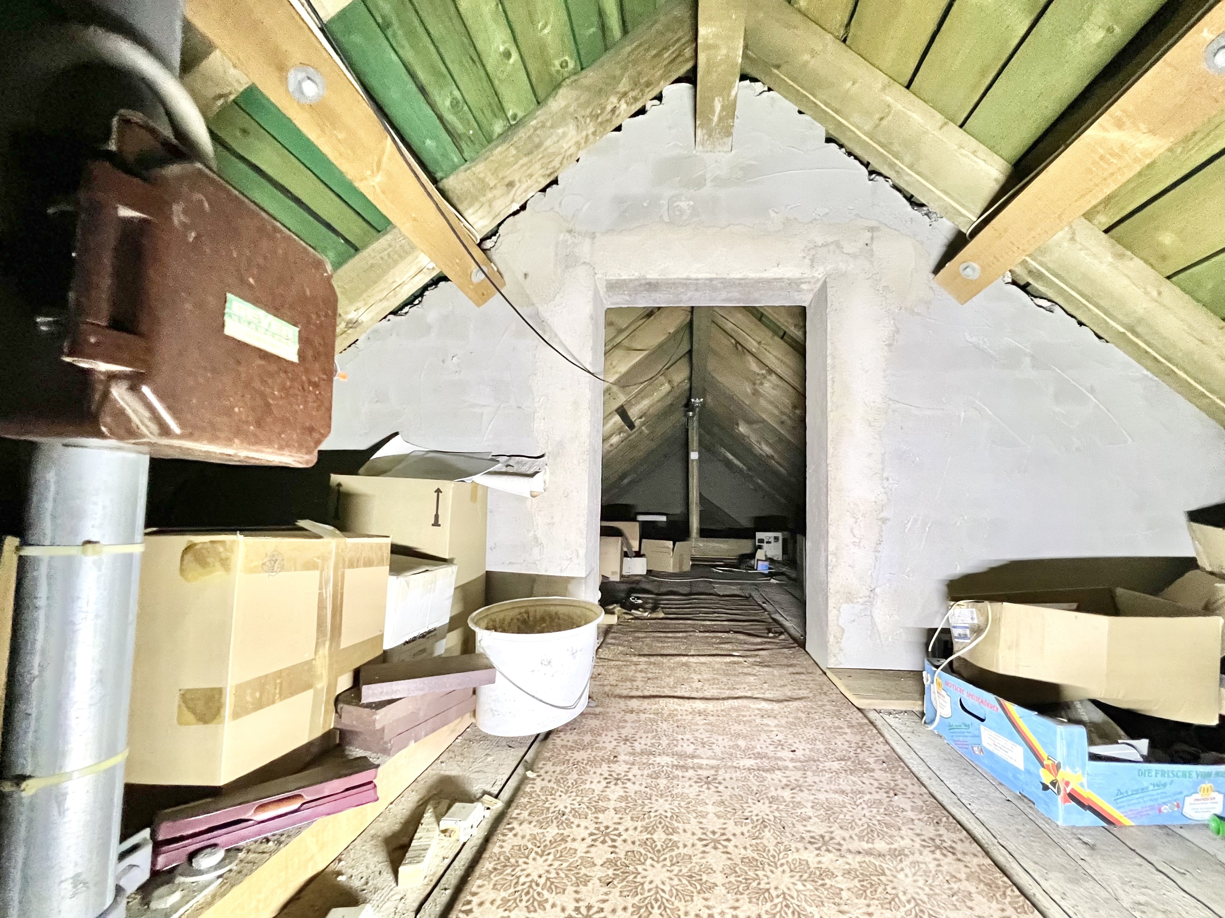 GESTALTEN SIE IHR ZUHAUSE 🔨 Renovierungsbedürftiges Zweifamilienhaus in Kleinmaischeid!