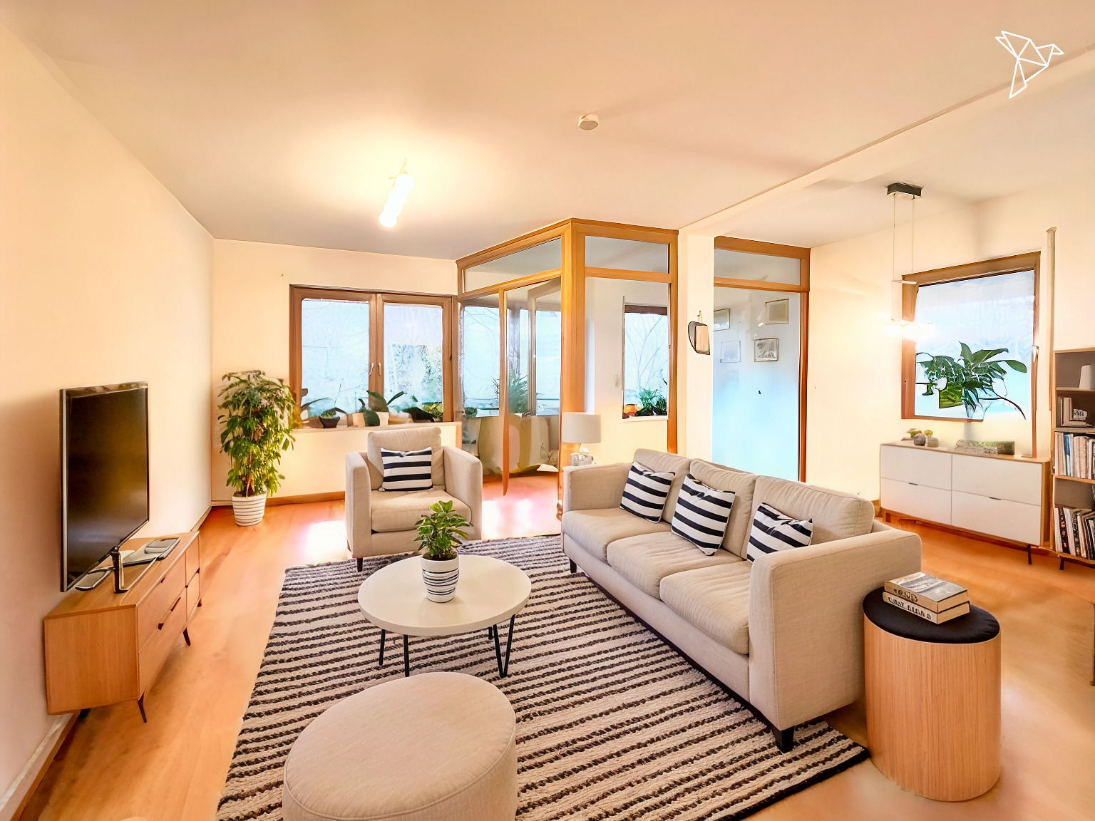 SONNEN-GARANTIE 💰 Helle 2-Zimmer-Wohnung mit Wintergarten in Mühlheim am Main!