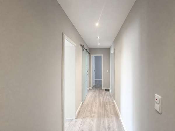 Umfassend sanierte 3-Zimmer-Wohnung mit barrierefreiem Zugang in Frankfurt-Niederursel