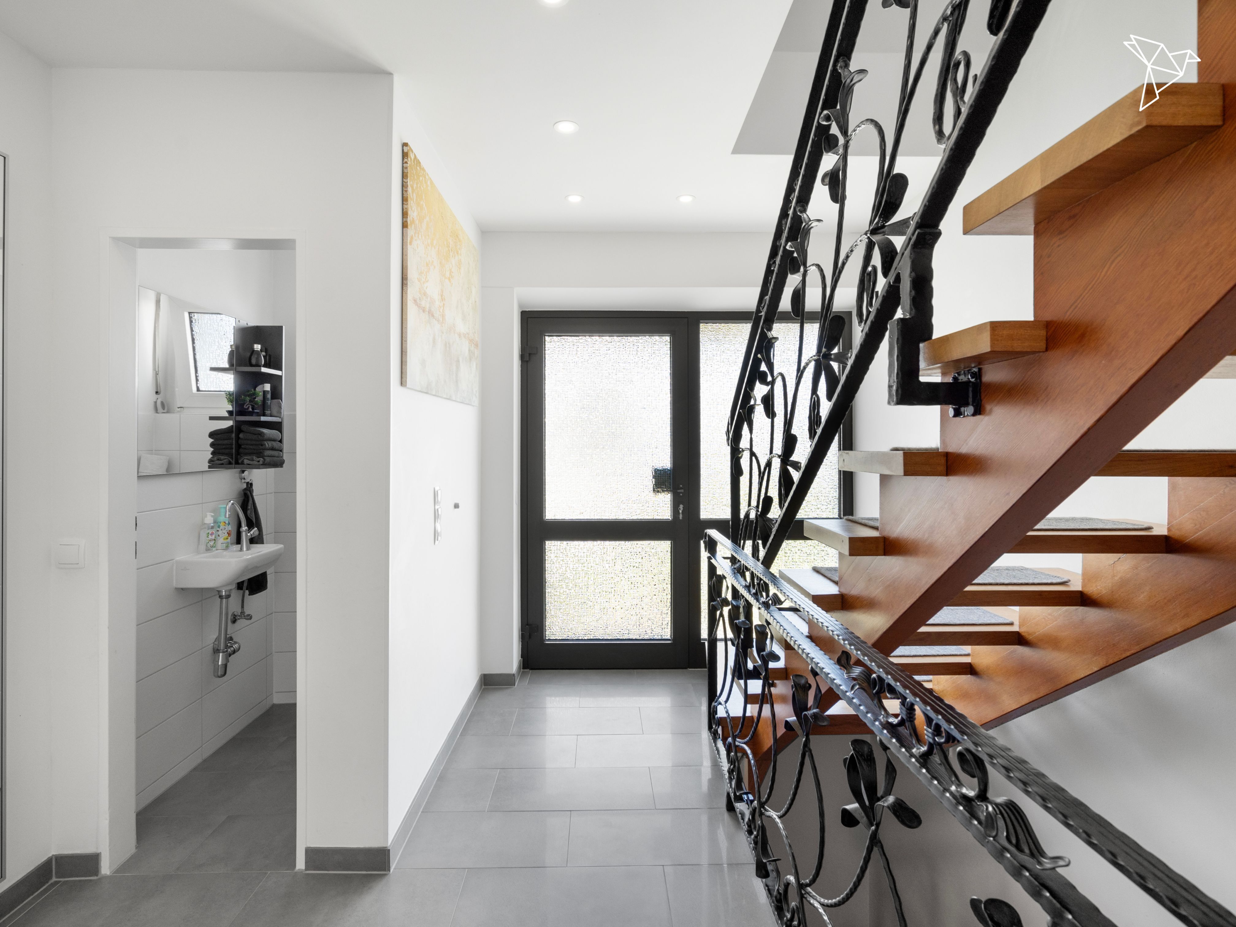 EINZIEHEN & WOHLFÜHLEN 🏡 Stilvolles Reiheneckhaus mit Gartenidylle in Mörfelden-Walldorf!