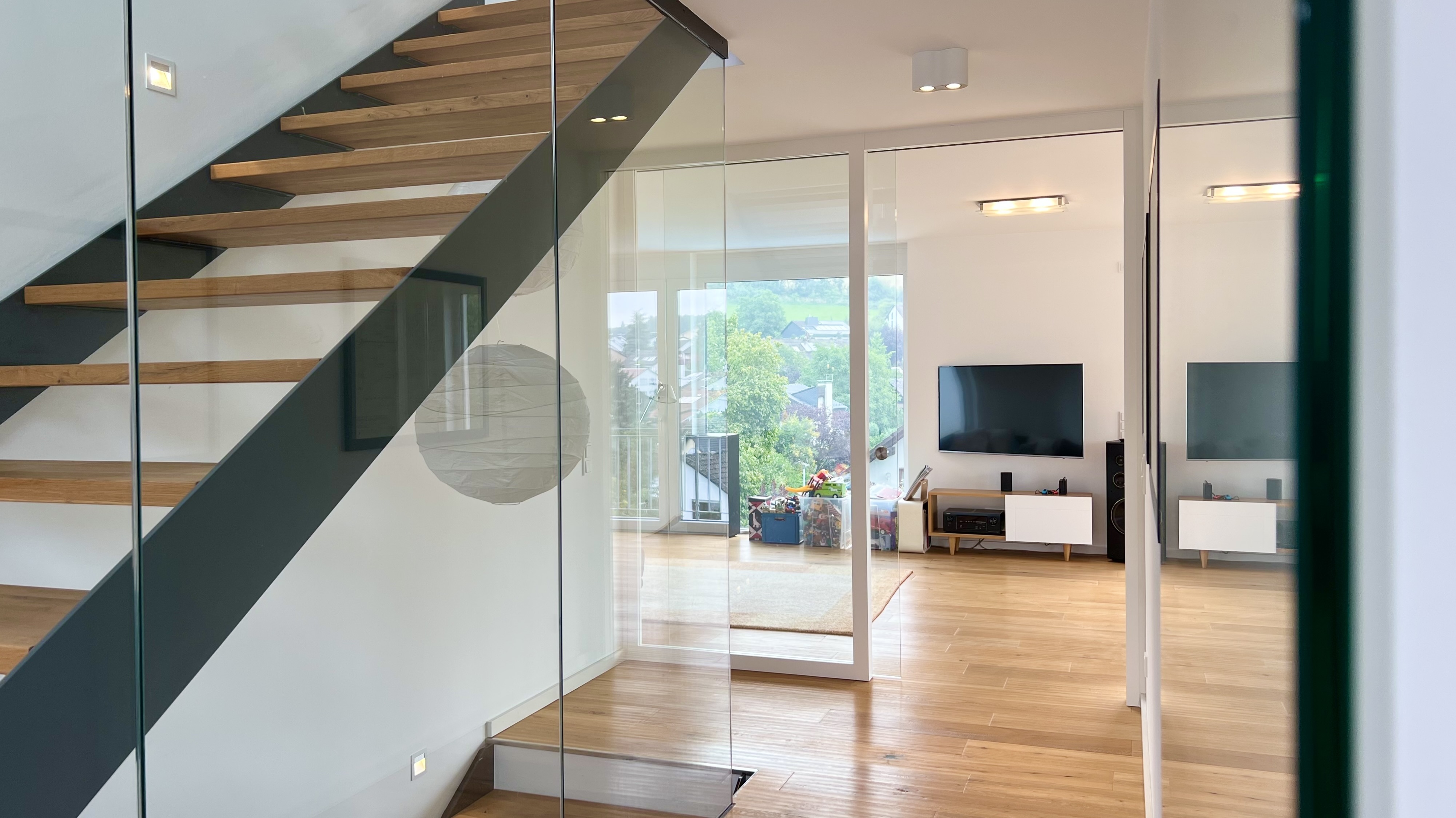 POOL MIT TALBLICK - Luxuriöses Einfamilienhaus mit exklusiver Ausstattung in Eppstein!