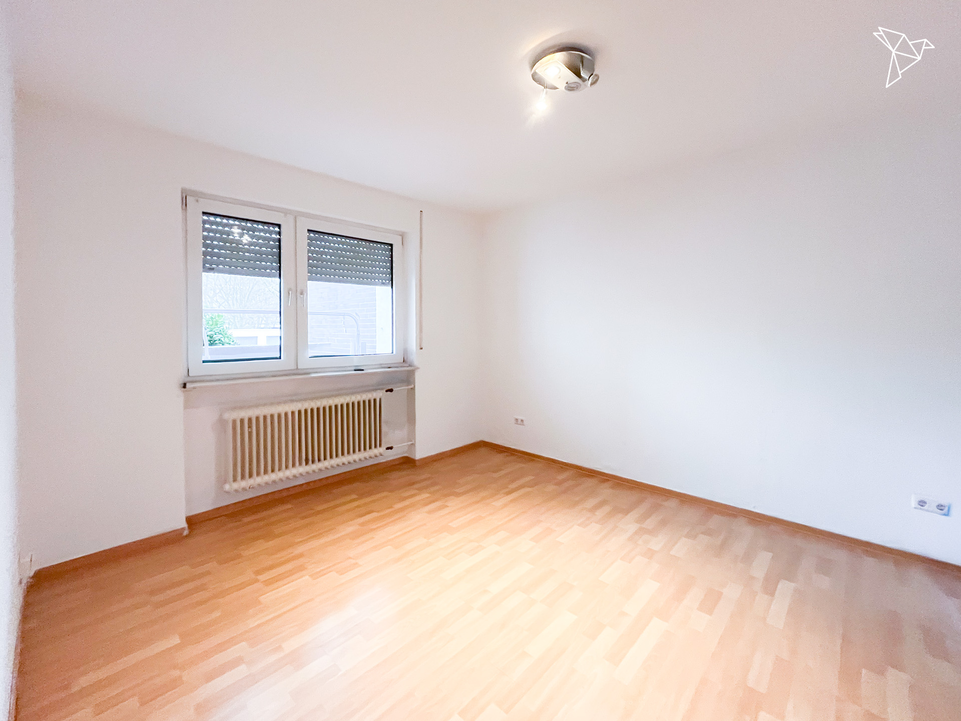 KAPITALANLEGER AUFGEPASST 5,8 % RENDITE  📈 Gemütliche 3-Zimmer-Wohnung mit Balkon in Maintal!