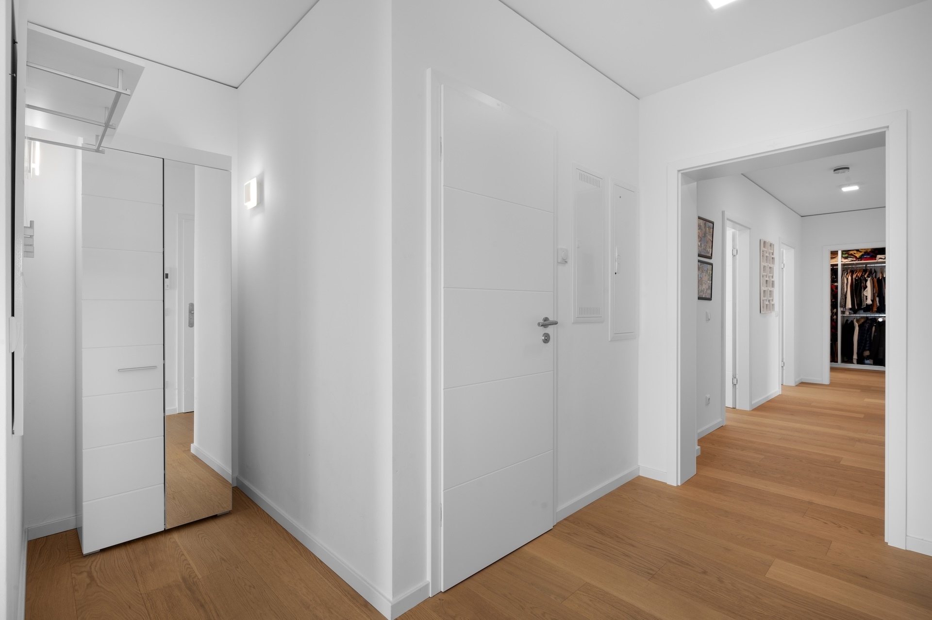 PENTHOUSE - Exklusive 5-Zimmer-Wohnung mit sensationeller Aussicht auf die Frankfurter Skyline!