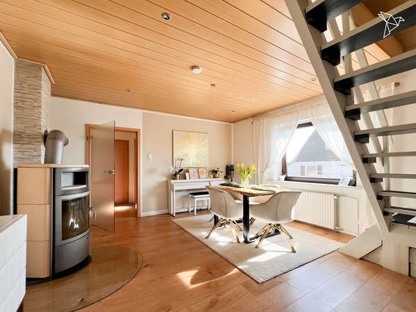 WOHNEN & INVESTIEREN UNTER EINEM DACH 🏡💼 Modernes Zweifamilienhaus mit Ausbaureserve in Neuwied!