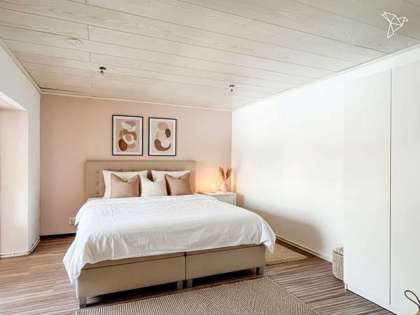 VIELSEITIGES WOHNENSEMBLE ✨ Vier Wohneinheiten mit Potenzial in Frankfurt!