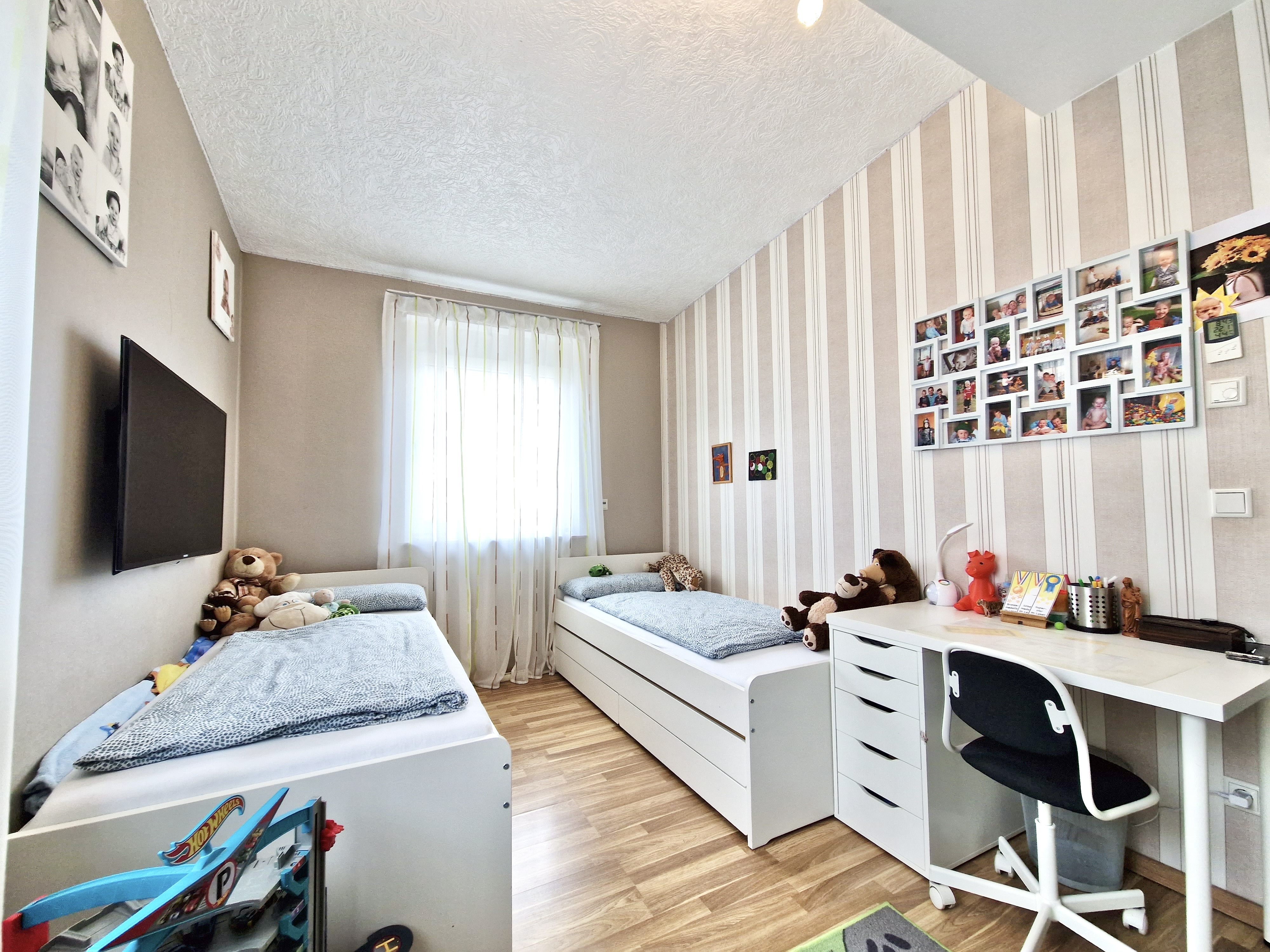 DER SOMMER KANN KOMMEN - Energieeffiziente Doppelhaushälfte mit Wärmepumpe und Solar!