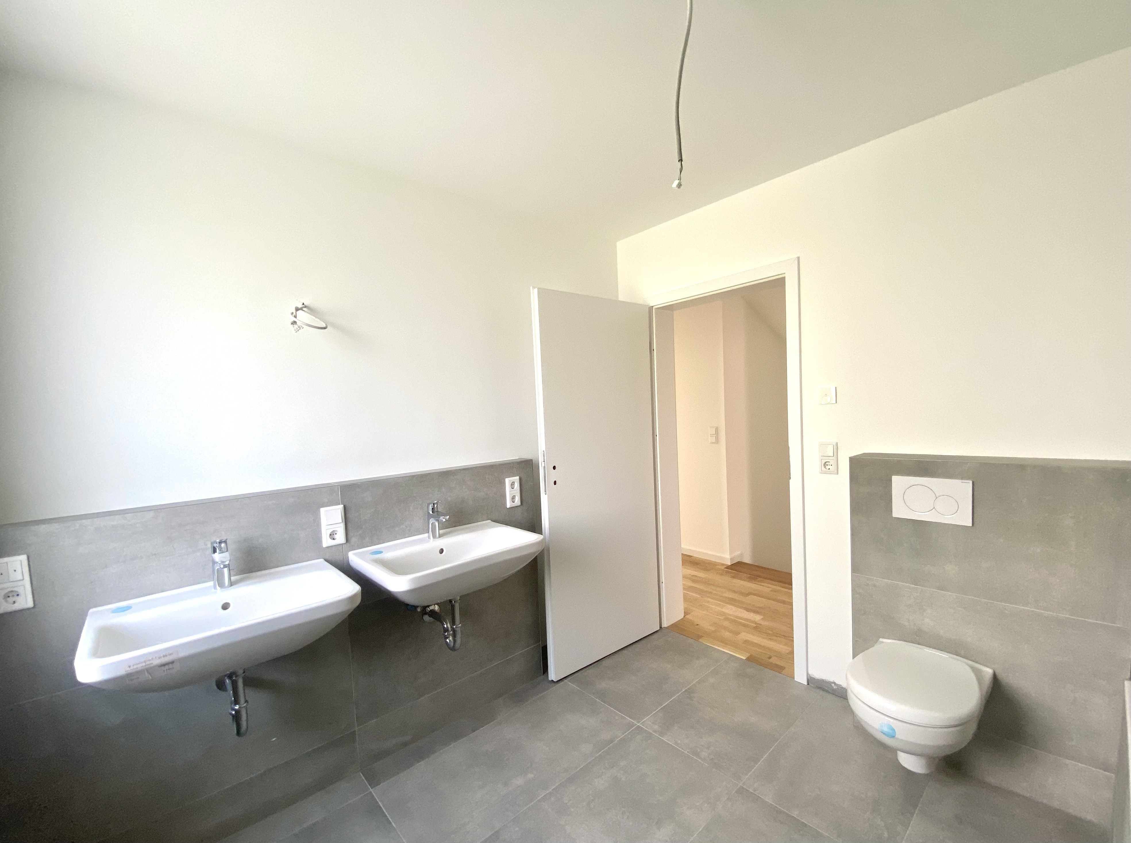 NEUBAU AM FELDRAND 🏡 A+ Doppelhaushälfte in Wiesbaden-Auringen!