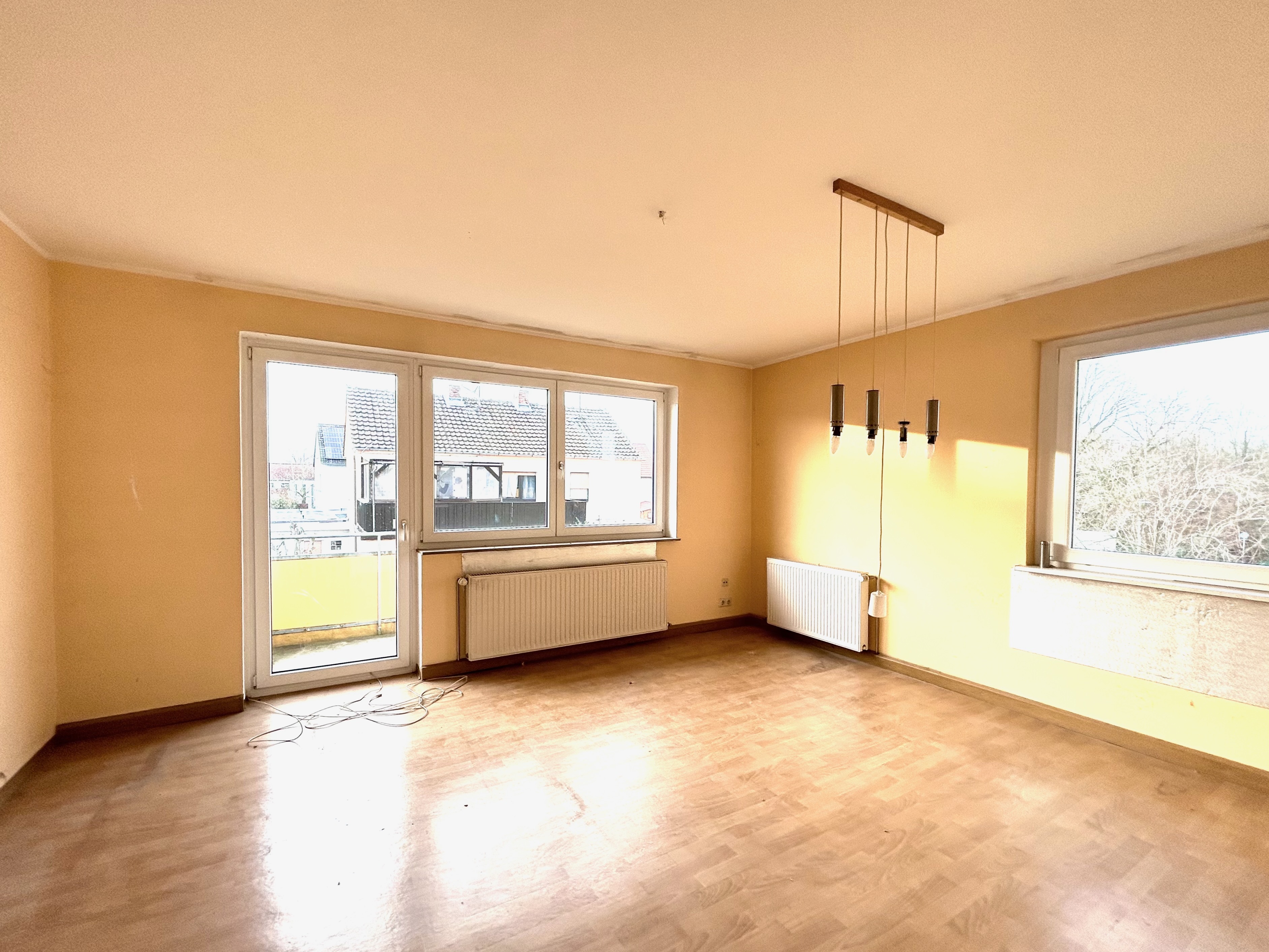 INVESTOREN AUFGEPASST - 4 renditestarke Mehrfamilienhäuser in Kahl am Main!