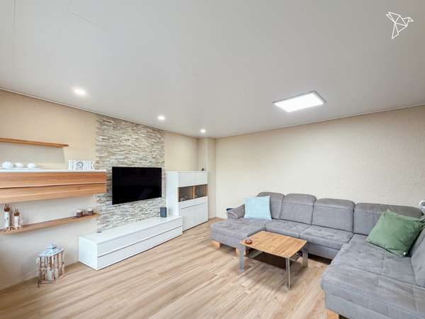 RAUM FÜR IHR ZUHAUSE 🏡 Attraktive 5-Zimmer-Etagenwohnung mit Balkon & Einbauküche in Karben!