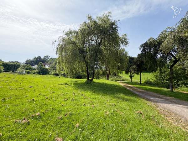 RAUM FÜR IHREN TRAUM 🏡 Sonniges Baugrundstück für Ihr Einfamilienhaus in Lüdenscheid!