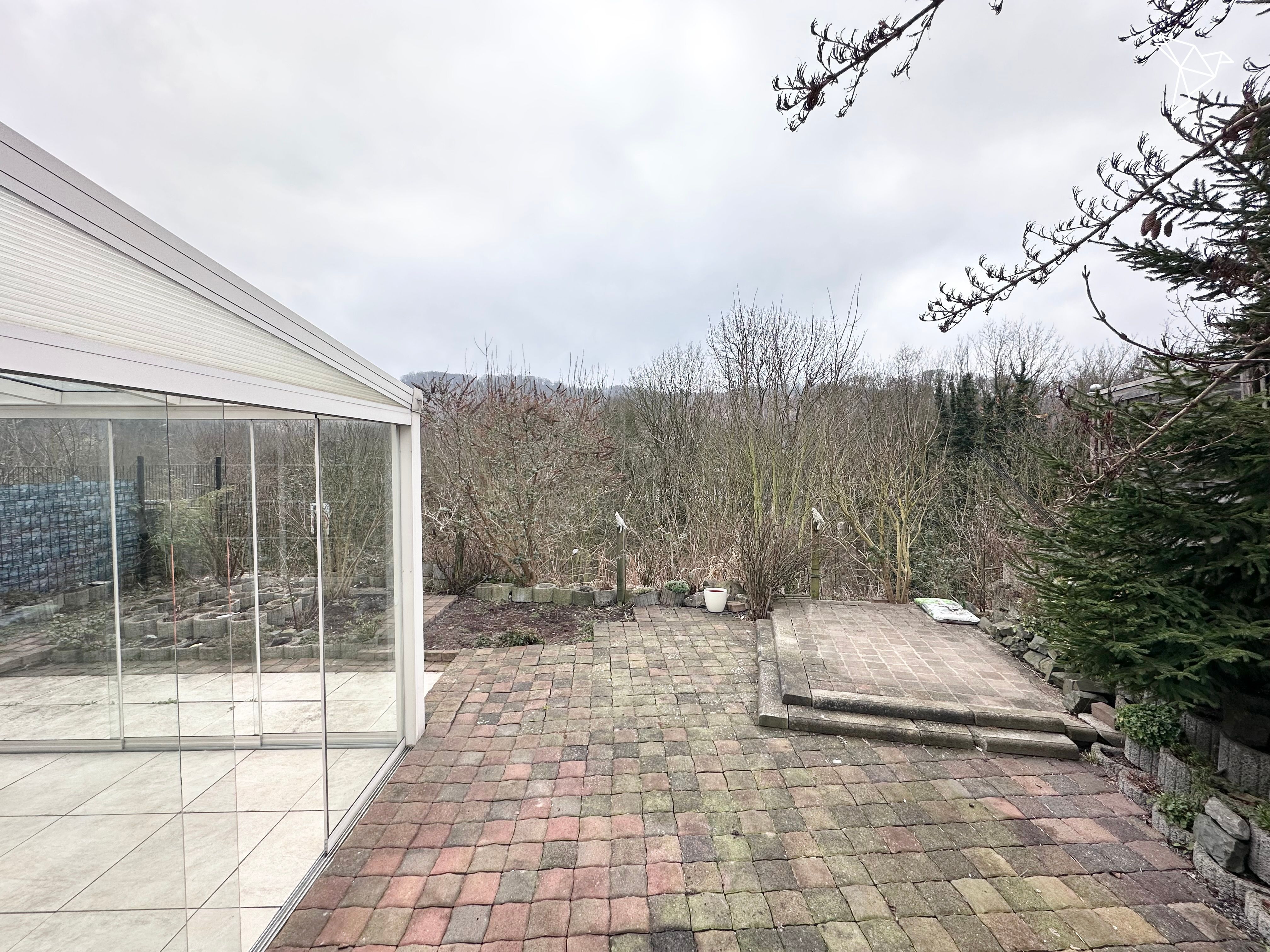 ENDLICH ZU HAUSE 🏡 Charmantes Reihenendhaus mit Wintergarten in Hemer!