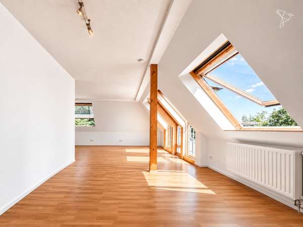 Vielseitige Dachgeschosswohnung mit Garten, Kamin und besonderem Raumangebot in Schwerte-Westhofen!