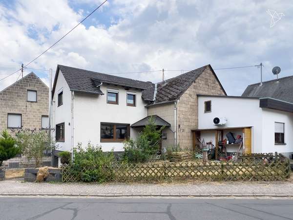 PLATZ ZUM TRÄUMEN 🌞 Großzügiges Einfamilienhaus in Weibern!