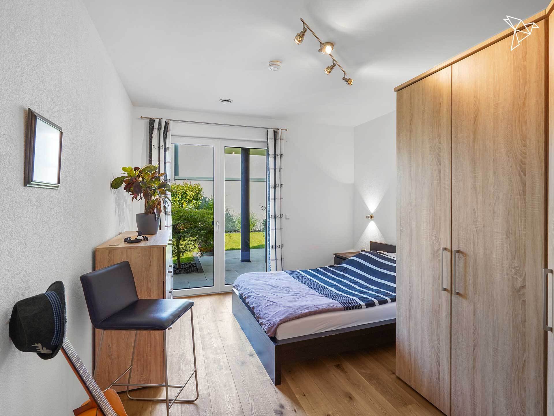 WOHNEN OHNE KOMPROMISSE 🌟 Modernes Einfamilienhaus mit Sauna und Garten in Hattersheim!