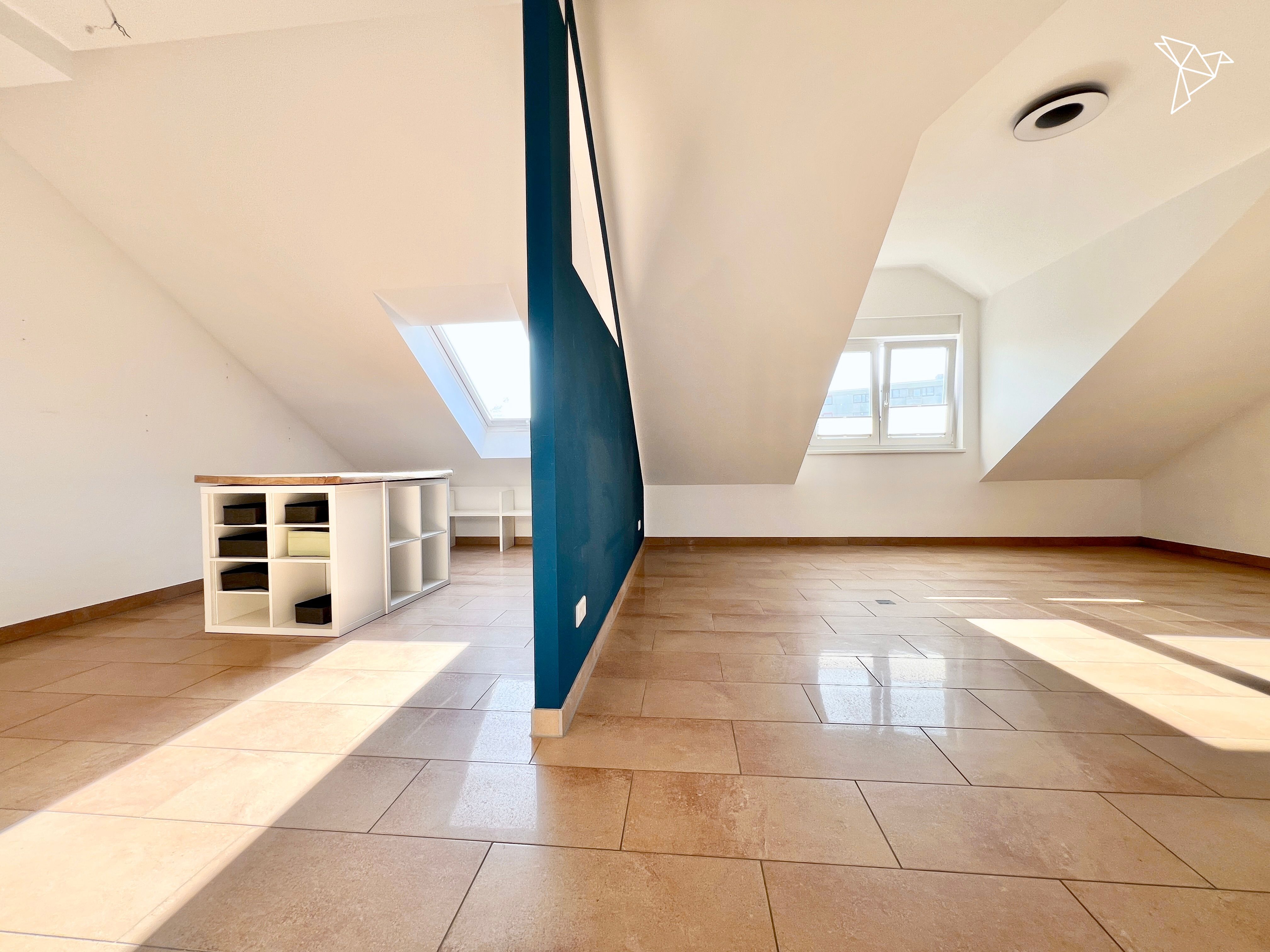 PRIVATER WELLNESSBEREICH 🌟 Exklusive Dachgeschosswohnung mit 2 Balkonen in Alzenau!