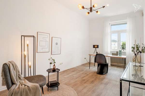HIN UND WEG IN DRIBBDEBACH 💎 Traumhafte Maisonette-Wohnung in stilvollem Altbau in Sachsenhausen!