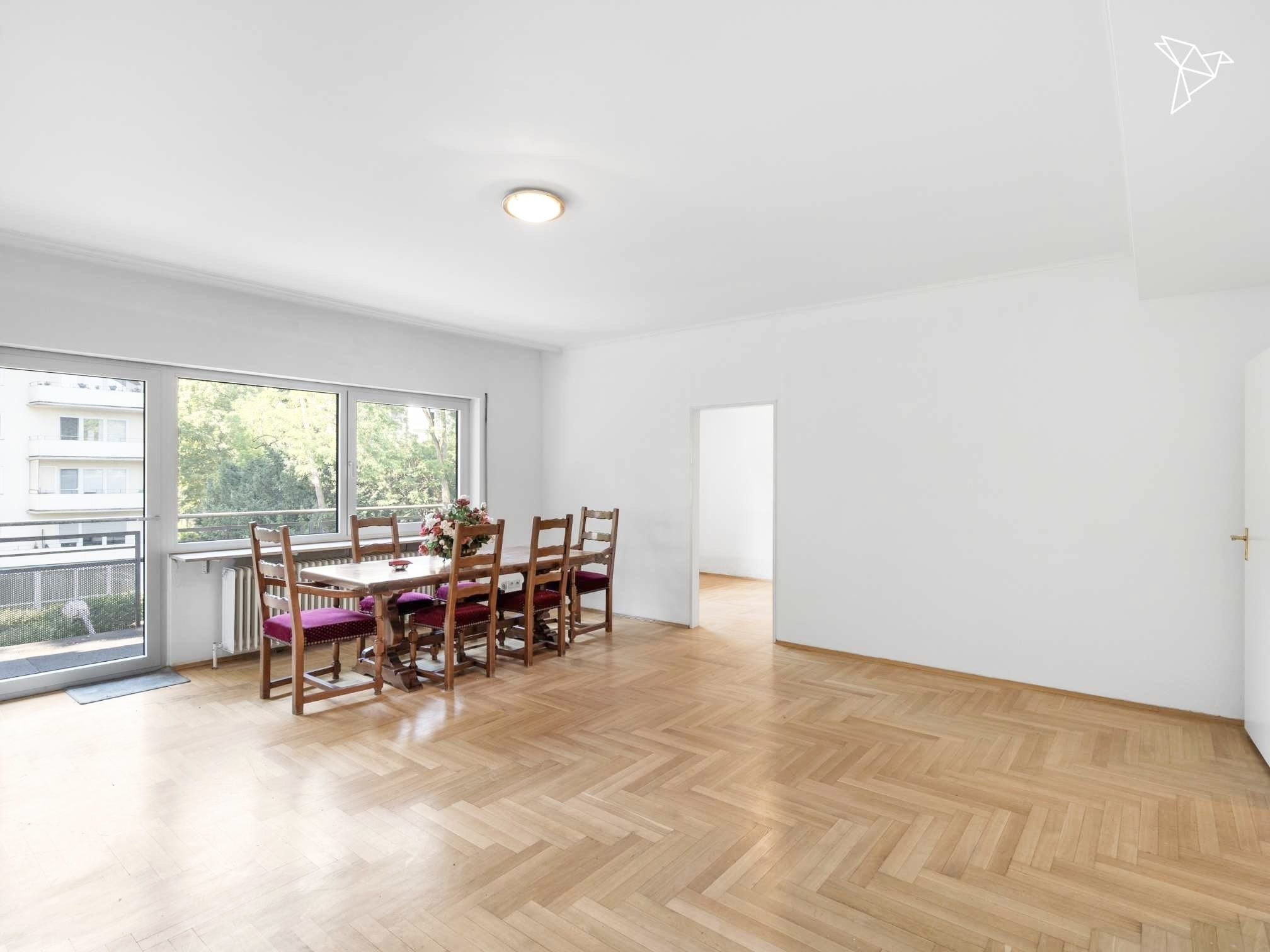 ÜBER DEN DÄCHERN AM KURPARK 🏛️🌿 Stilvolles Penthouse mit Ausblick & Rundumterrasse in Wiesbaden!