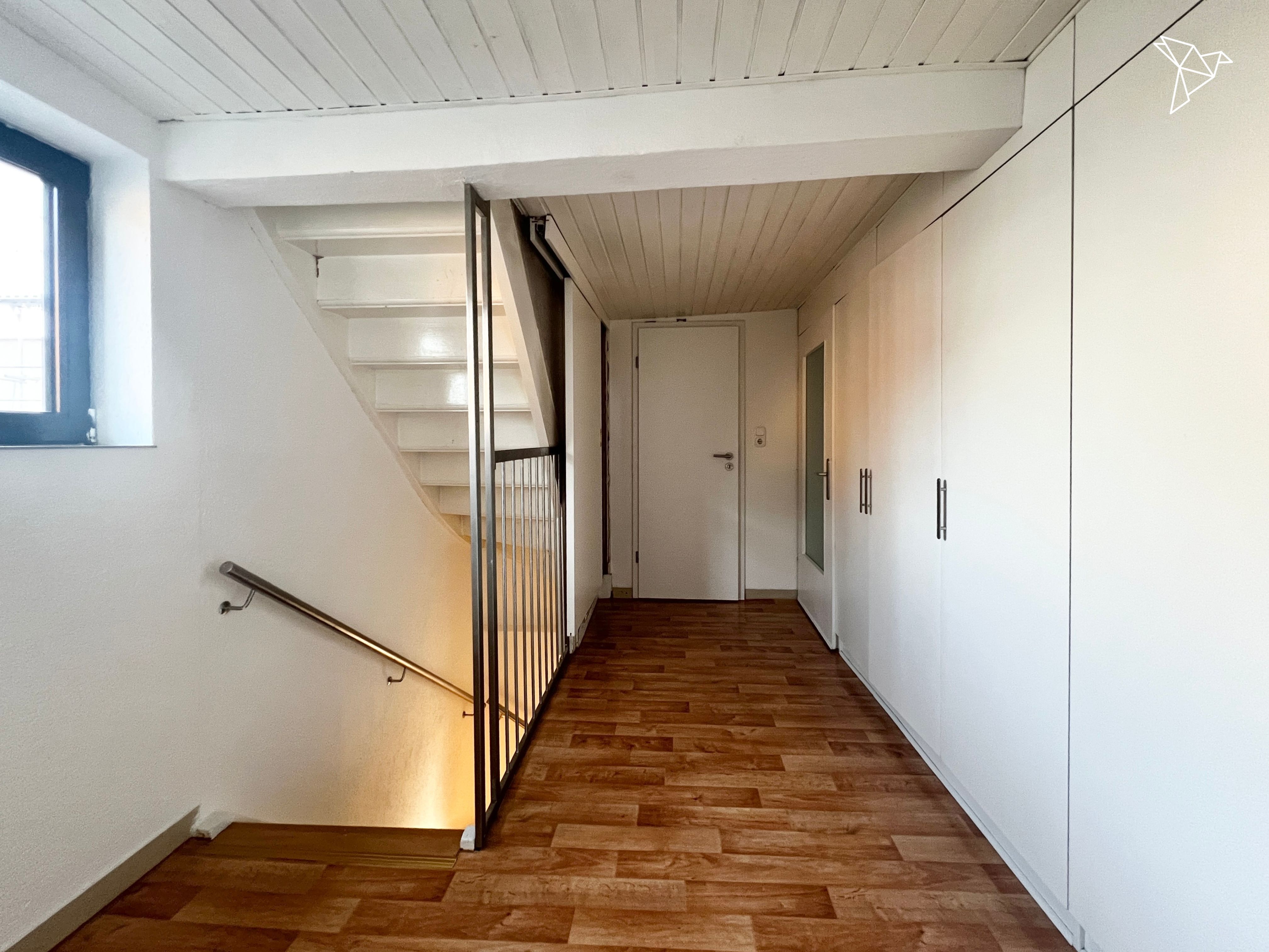 ZWEI WOHNEINHEITEN, EIN ZUHAUSE 🌟 Vielseitiges Zweifamilienhaus mit großem Hof in Rodgau!