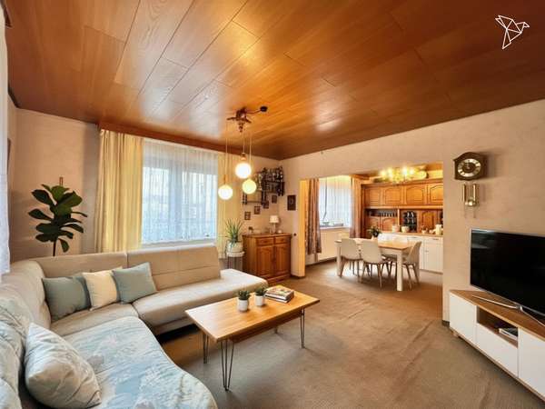 IDYLLISCHE RUHEOASE 🏡 Großes Grundstück & gemütliches Wohngefühl in Hundsangen!