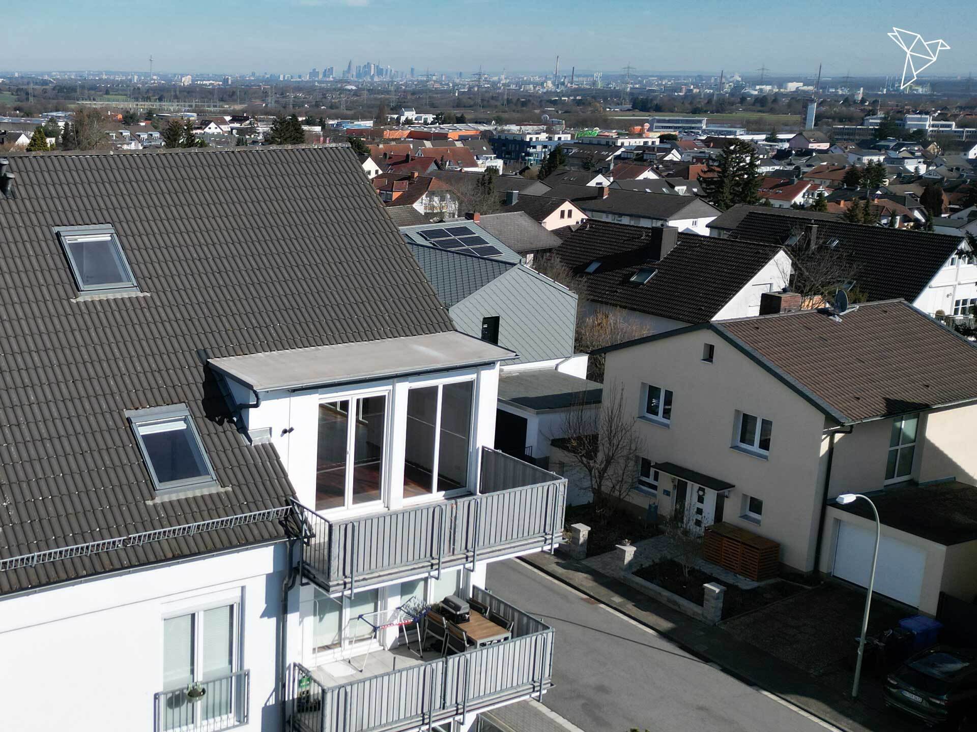 EXKLUSIVES WOHNEN MIT SKYLINEBLICK 🌇 Stilvolle Maisonette-Wohnung in Hofheim am Taunus!