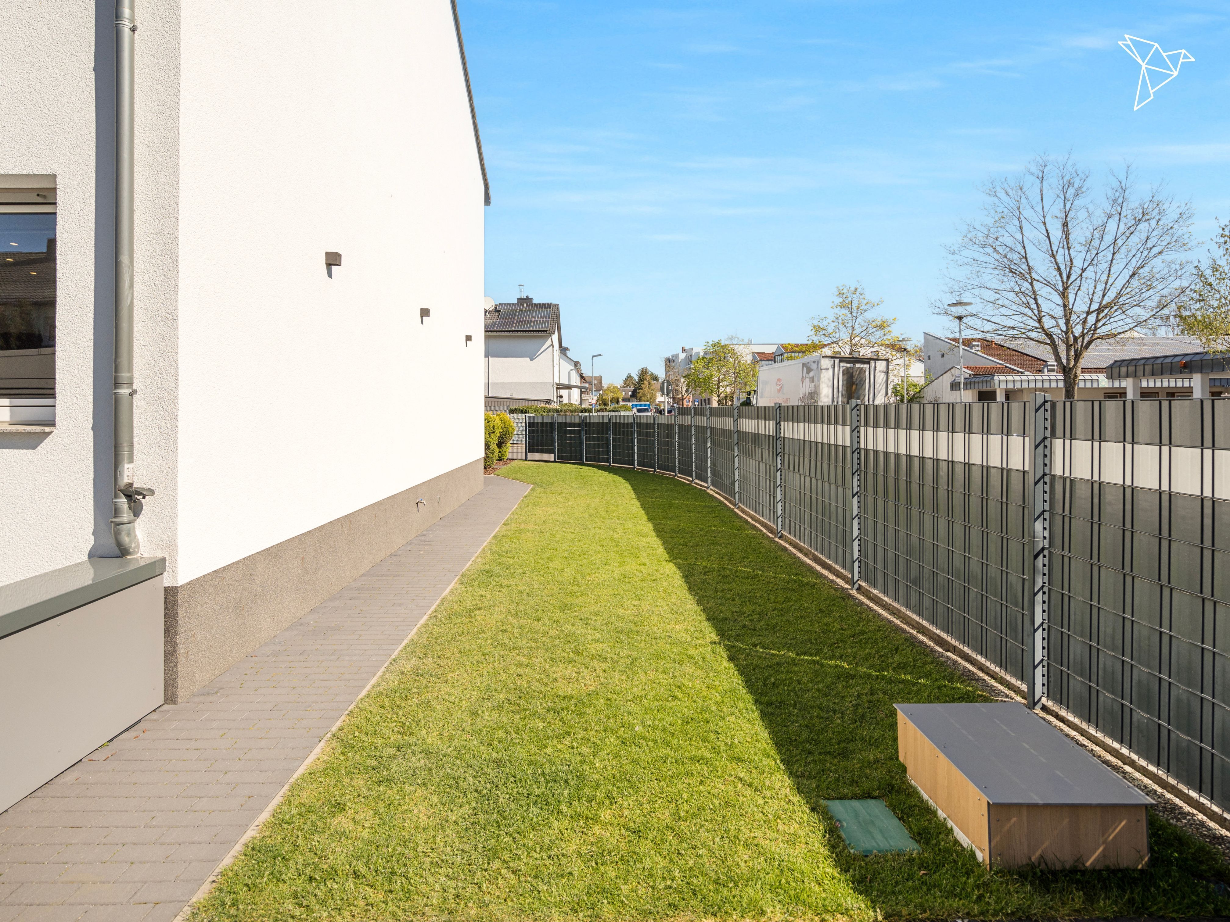 EINZIEHEN & WOHLFÜHLEN 🏡 Stilvolles Reiheneckhaus mit Gartenidylle in Mörfelden-Walldorf!