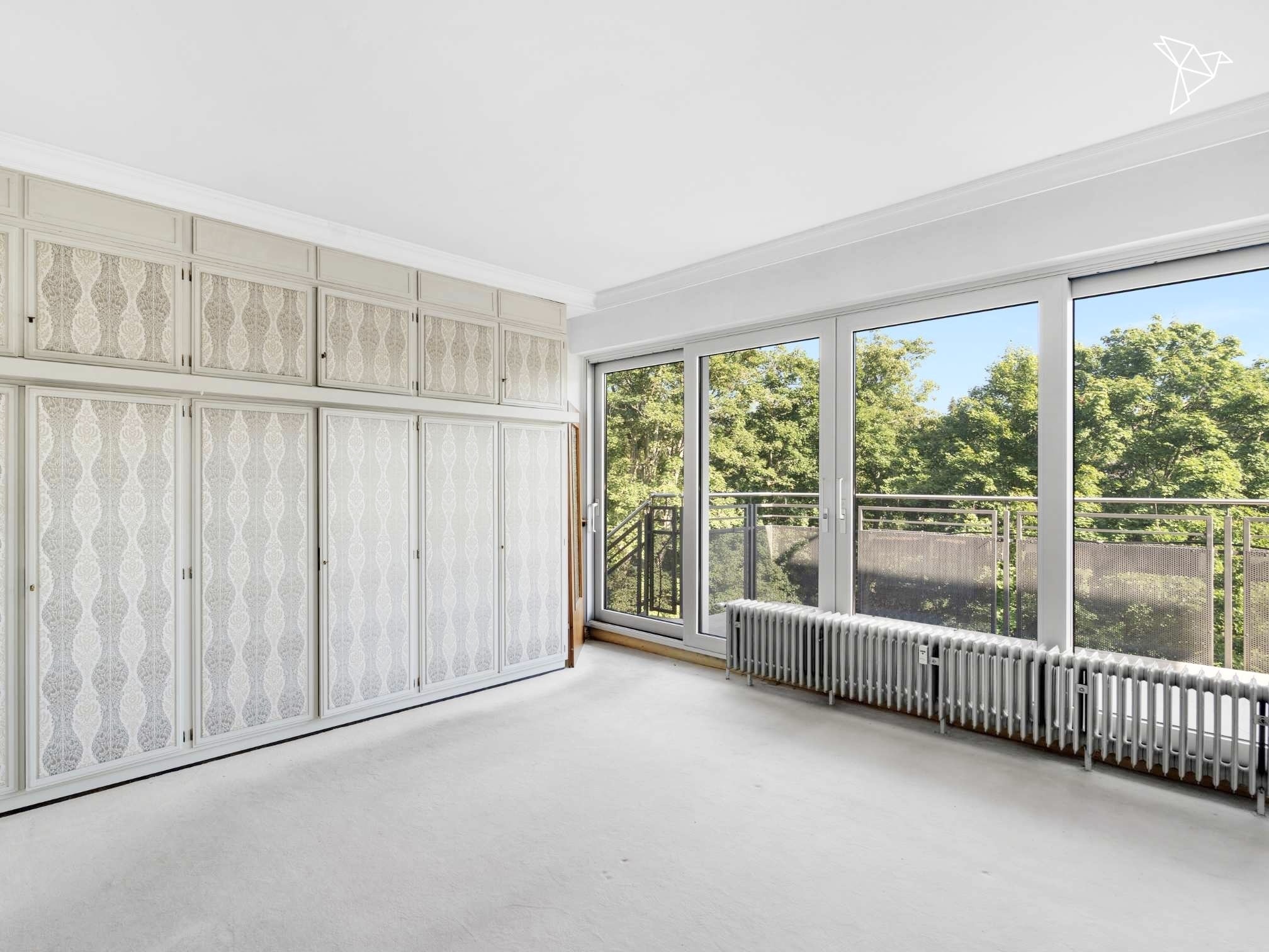 ÜBER DEN DÄCHERN AM KURPARK 🏛️🌿 Stilvolles Penthouse mit Ausblick & Rundumterrasse in Wiesbaden!