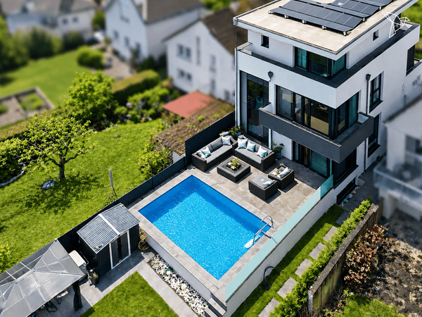 WOHNEN AUF HÖCHSTEM NIVEAU 🤩💎 Luxuriöses Einfamilienhaus mit Einliegerwohnung, Pool und Garten!