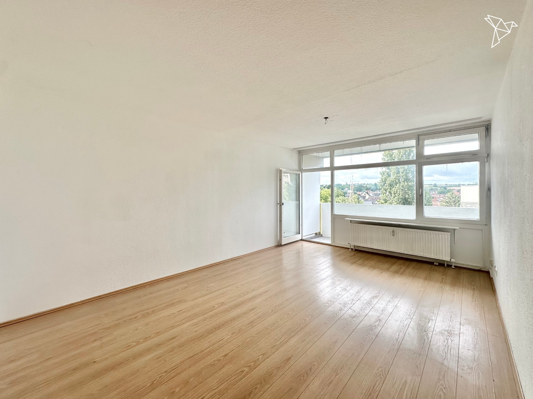 ÜBER DEN DÄCHERN VON MAINZ 🌇 gemütliche 2-Zimmer Wohnung mit Loggia!