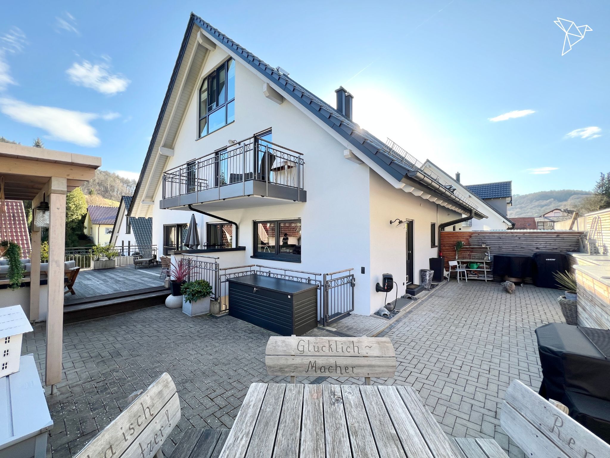 FAMILIENGLÜCK PUR 🏡 Charmantes Einfamilienhaus mit großer Terrasse in Bessenbach!