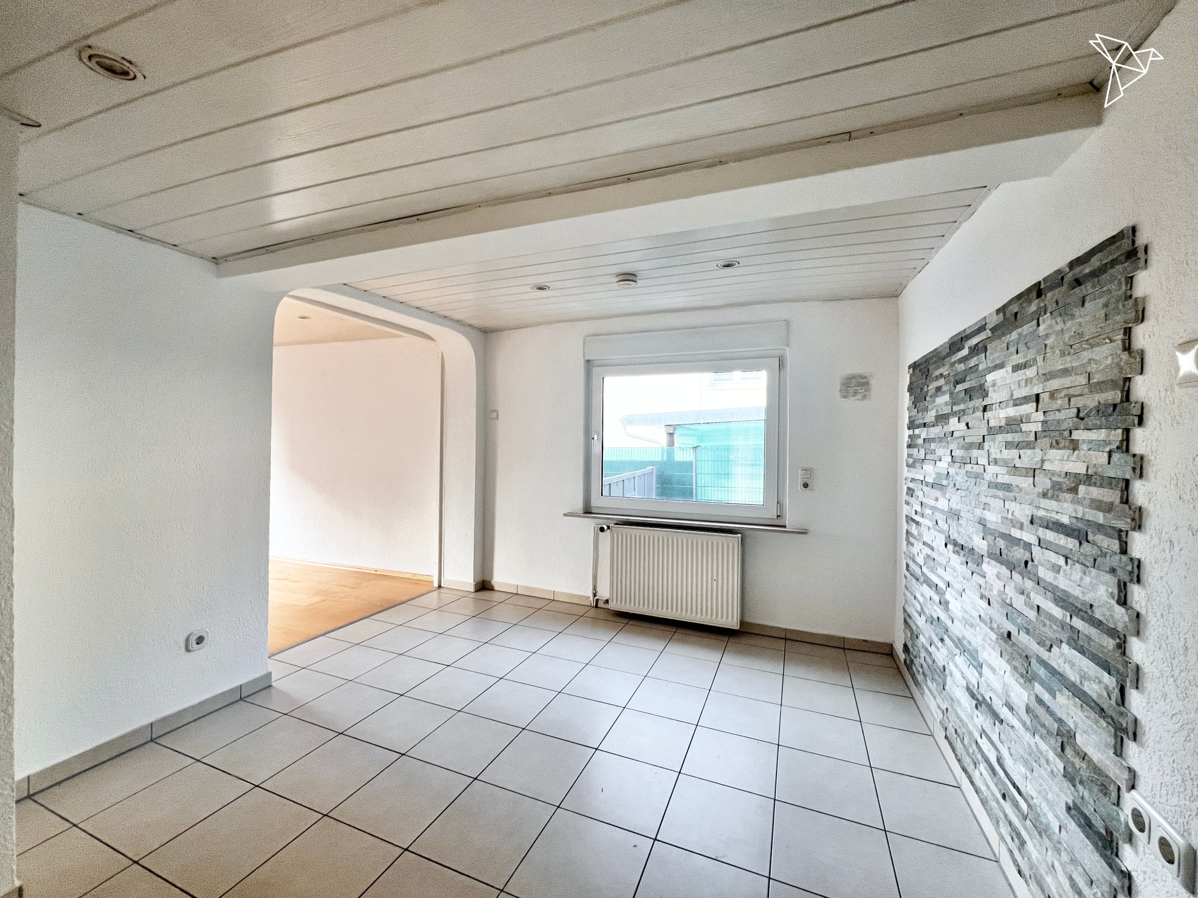 ZWEI WOHNEINHEITEN, EIN ZUHAUSE 🌟 Vielseitiges Zweifamilienhaus mit großem Hof in Rodgau!