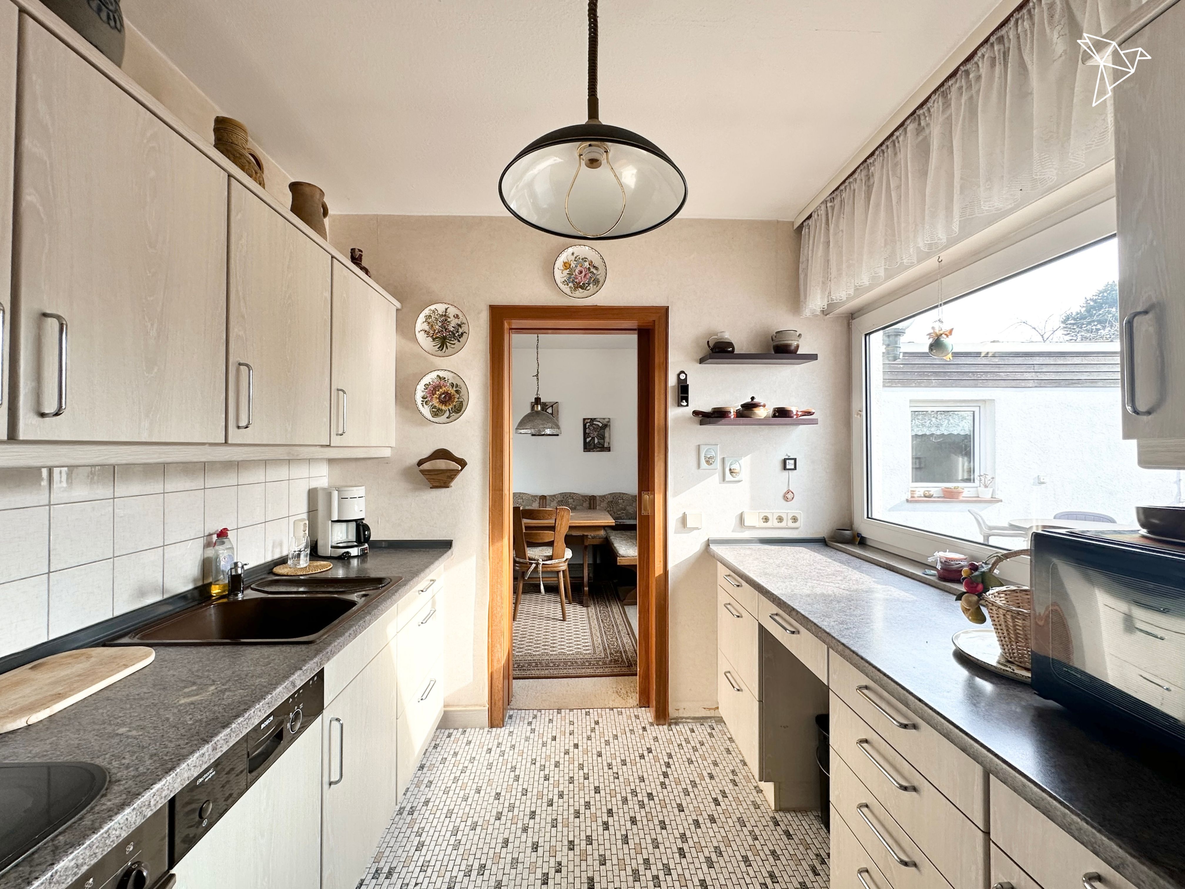 HIER SCHLUMMERT POTENTIAL 🤩 Einfamilienhaus mit Einliegerwohnung in Wackernheim!