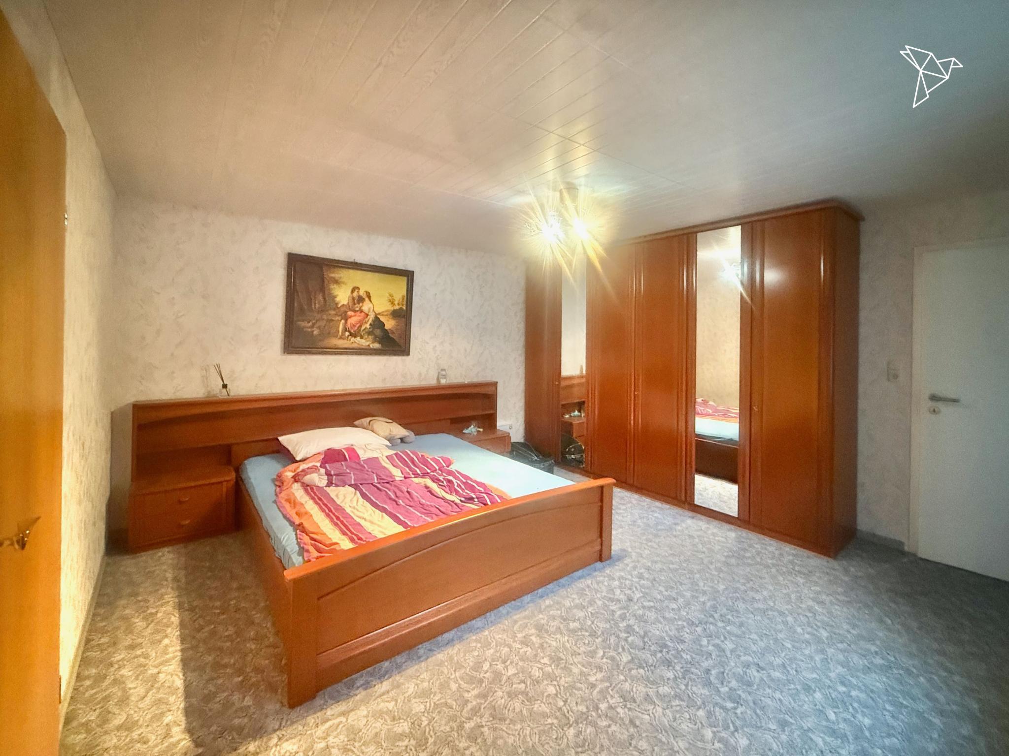 VIEL PLATZ, WENIG PREIS 🔥 Freistehendes Haus mit 7 Zimmern in Alten-Buseck!