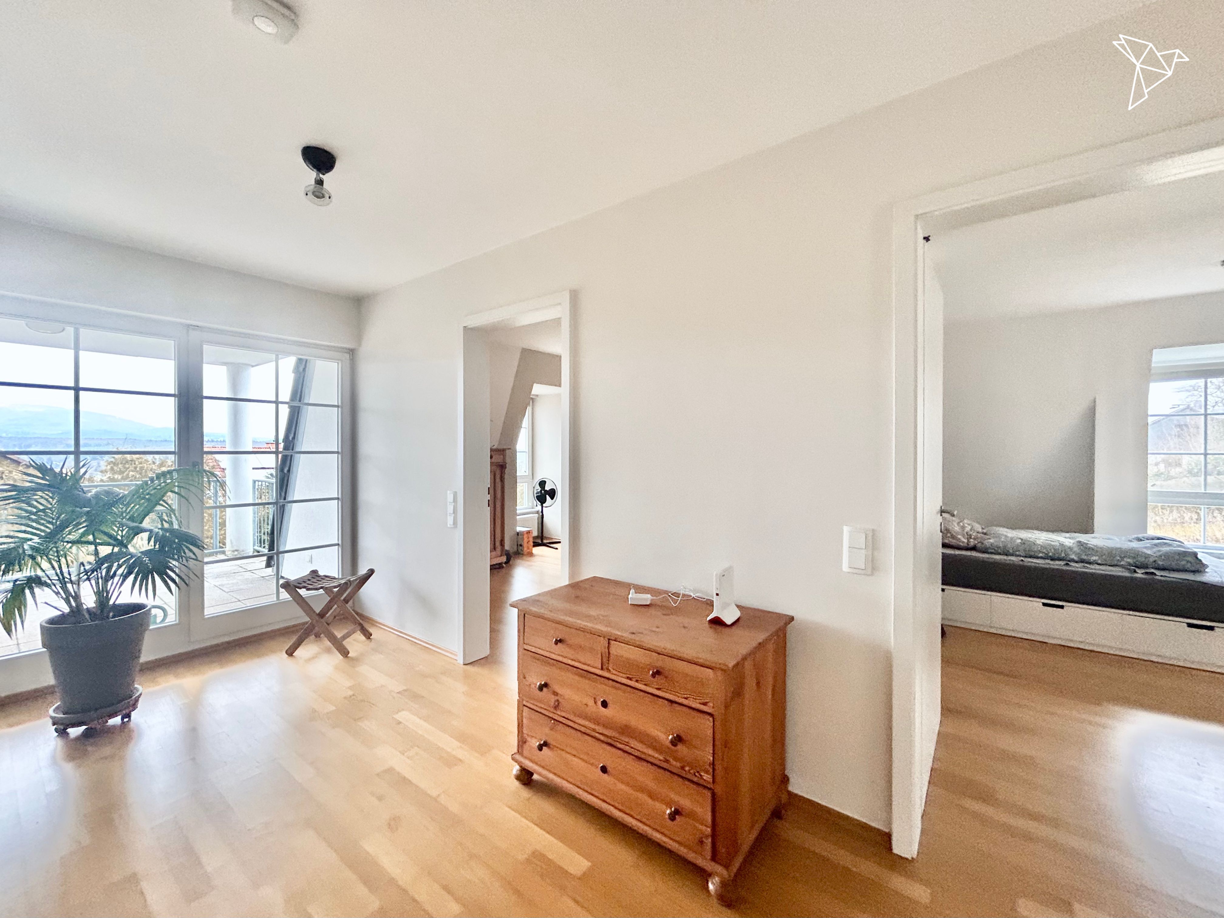 WOHNEN AUF HÖCHSTEM NIVEAU 🌟 Traumvilla mit Skyline-Blick & riesigem Garten!