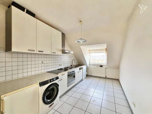 GEFRAGTE 4 ZIMMER 💣 Dachgeschosswohnung mit Gartennutzung in Koblenz!