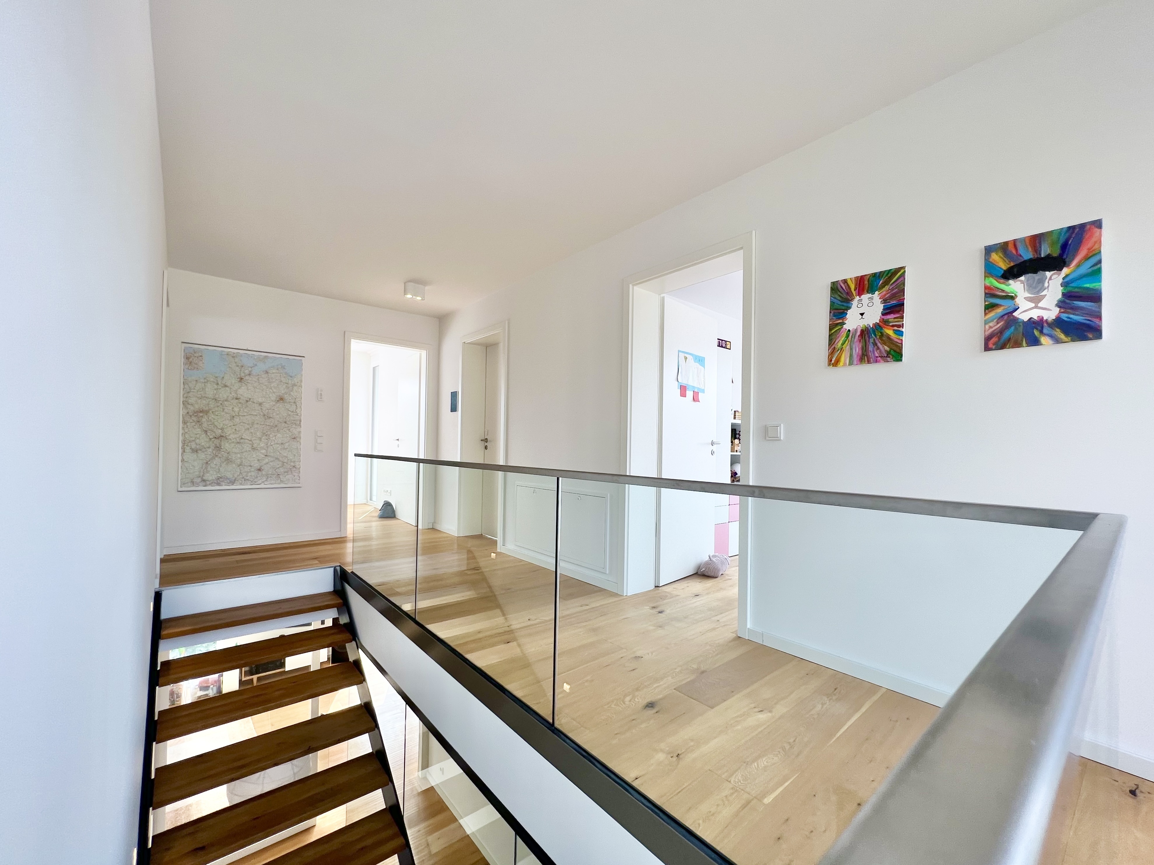 POOL MIT TALBLICK - Luxuriöses Einfamilienhaus mit exklusiver Ausstattung in Eppstein!