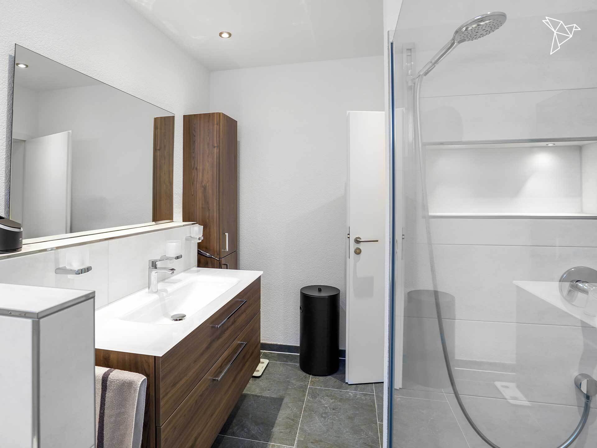 WOHNEN OHNE KOMPROMISSE 🌟 Modernes Einfamilienhaus mit Sauna und Garten in Hattersheim!