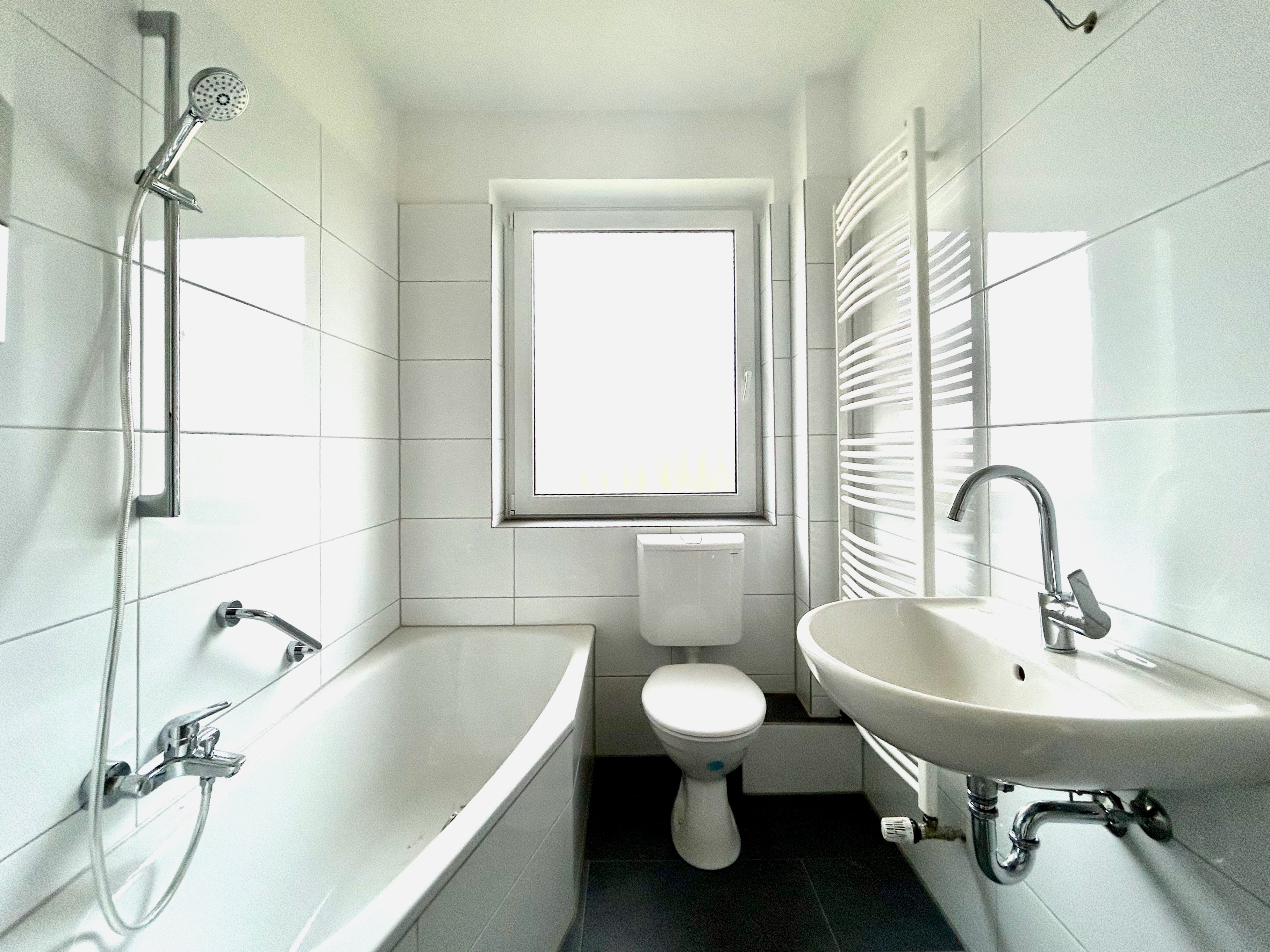 INVESTOREN AUFGEPASST - 4 renditestarke Mehrfamilienhäuser in Kahl am Main!