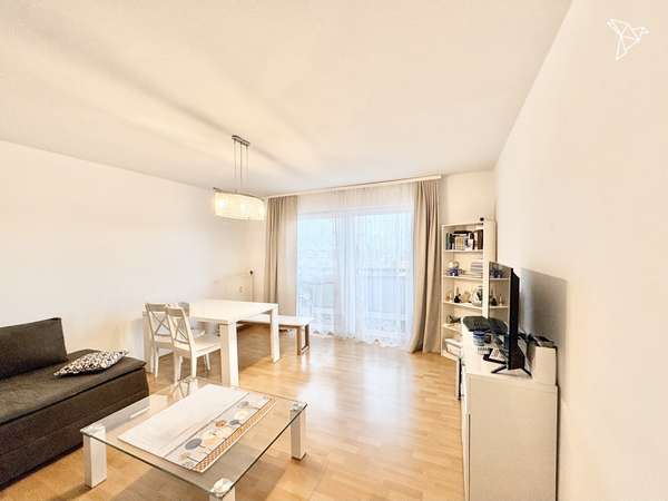 WOHNEN MIT AUSBLICK 🌅 Charmante 2-Zimmer-Wohnung mit Balkon in Rüsselsheim am Main!
