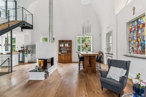 ABSOLUTE PRIVATSPHÄRE MIT WELLNESSOASE - Lifestyle Design Loft im mediterranen Stil in Mülheim!
