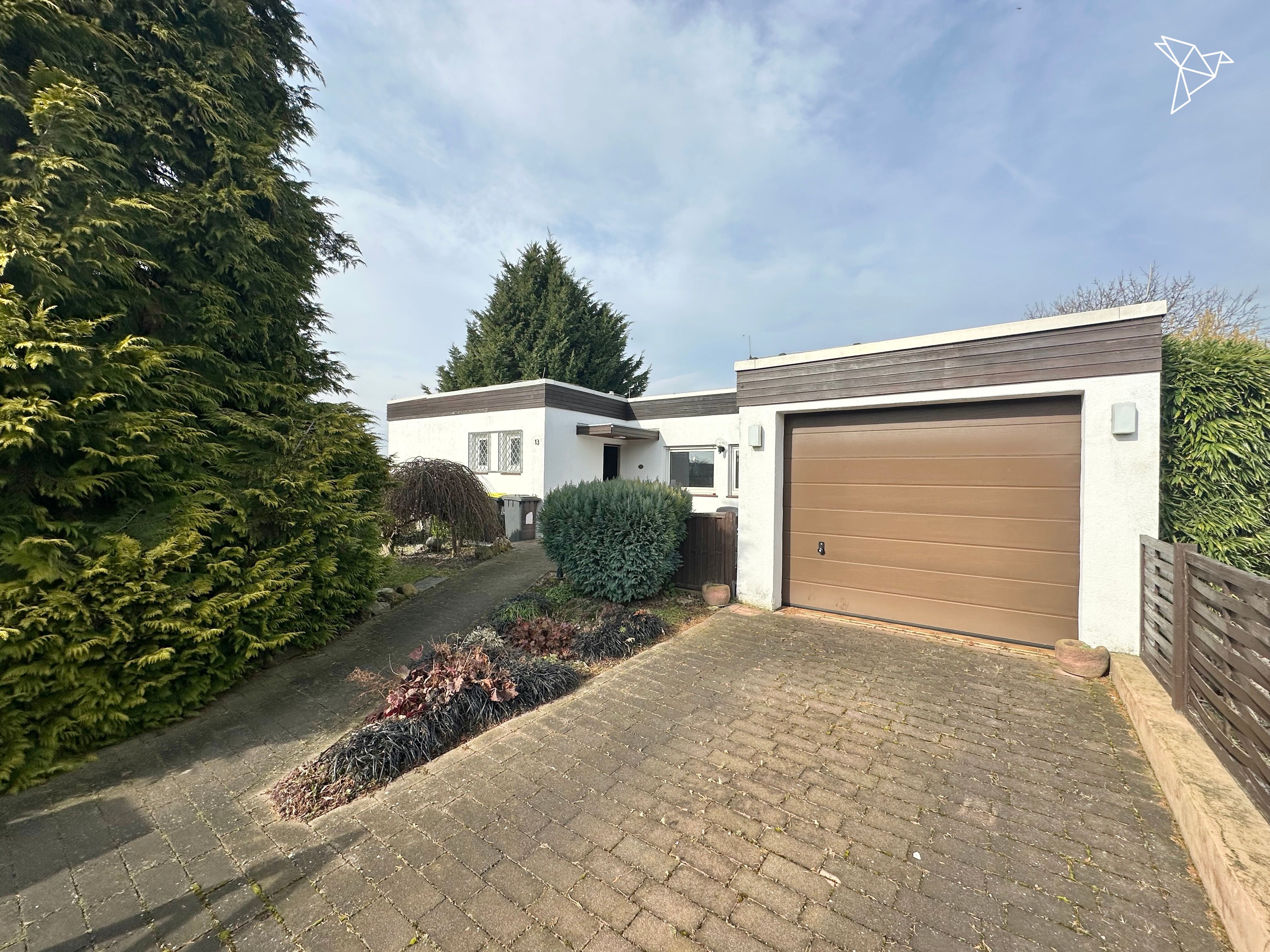 HIER SCHLUMMERT POTENTIAL 🤩 Einfamilienhaus mit Einliegerwohnung in Wackernheim!