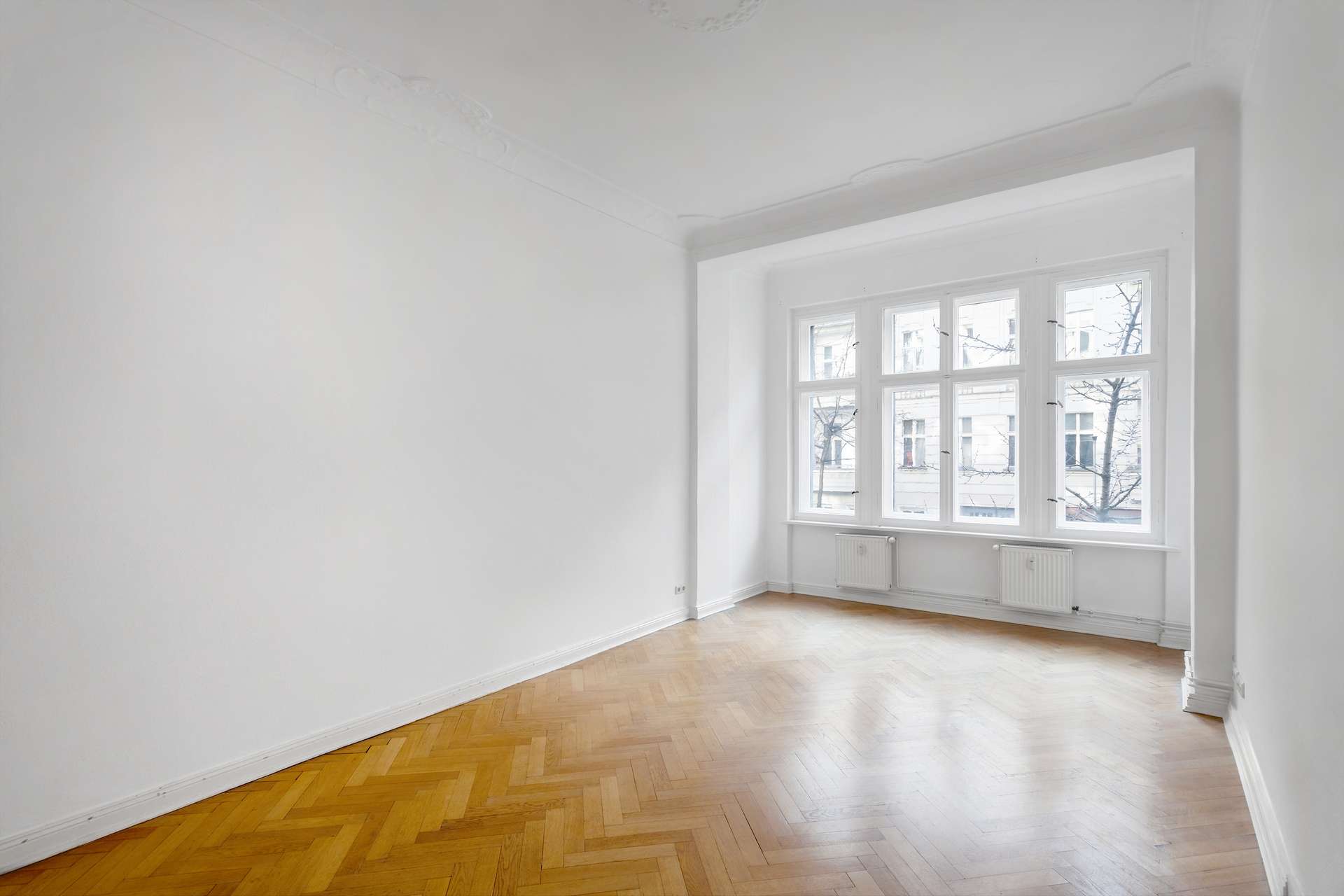 Living room with stucco | Karl-Kunger-Straße