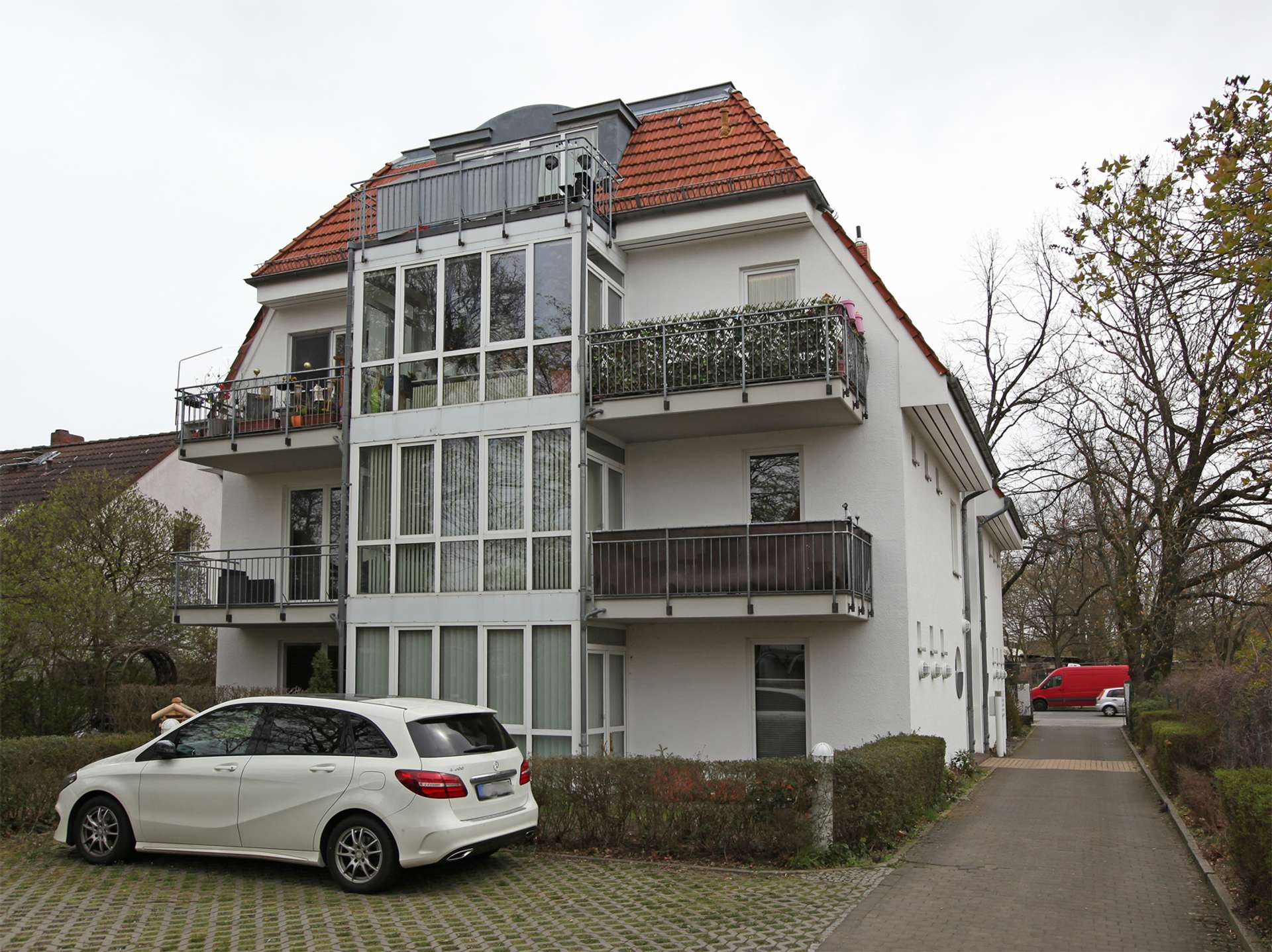 Vermietete 3ZimmerWohnung mit Balkon in BerlinBritz GUTHMANN®
