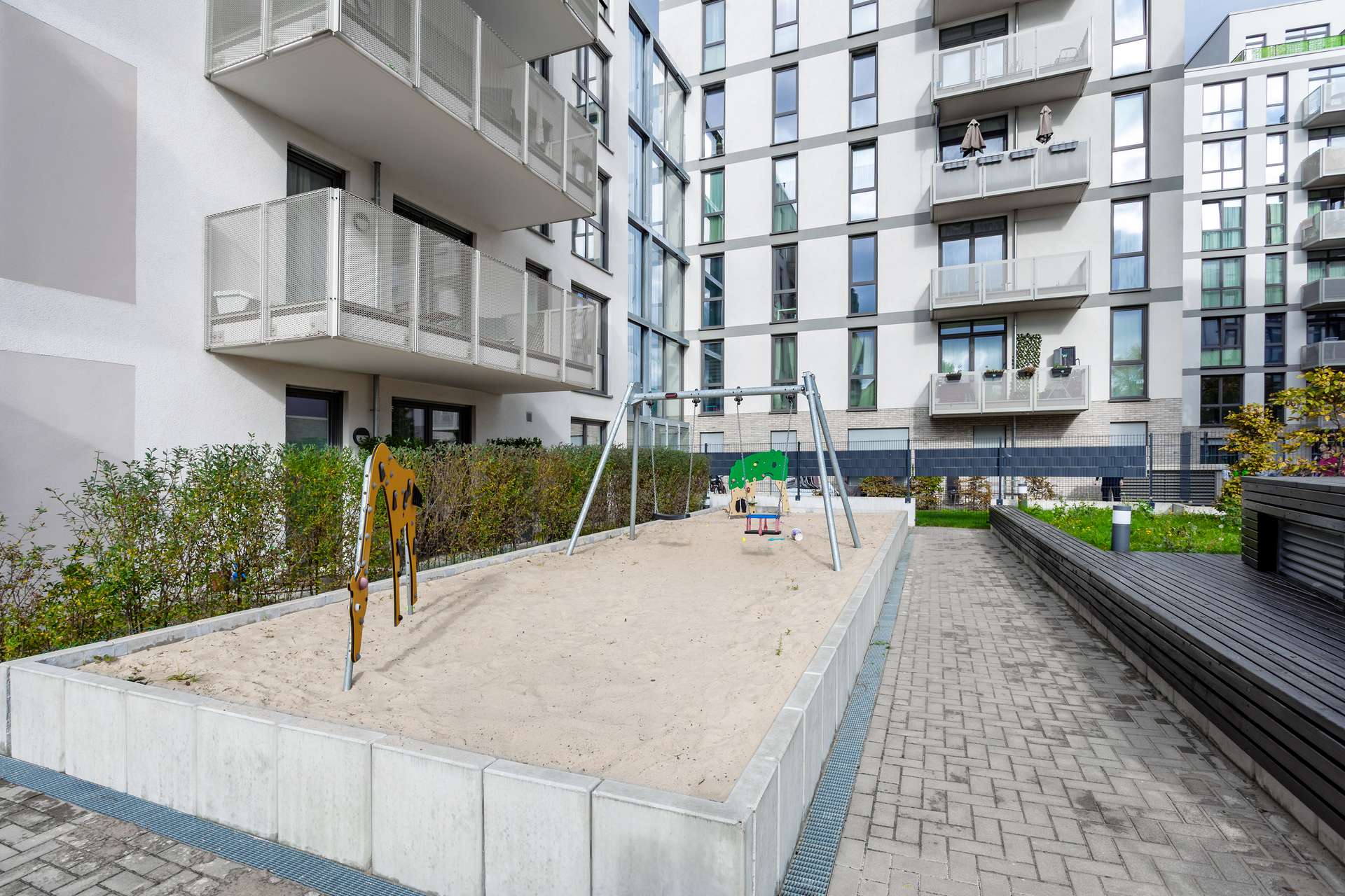 Backyard | Handjerystraße
